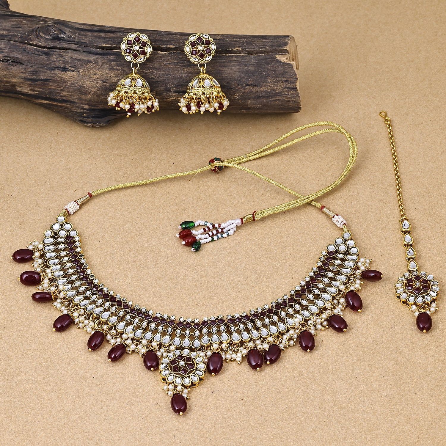 Sukkhi Attractive Gold Plated Choker Necklace Set For Women