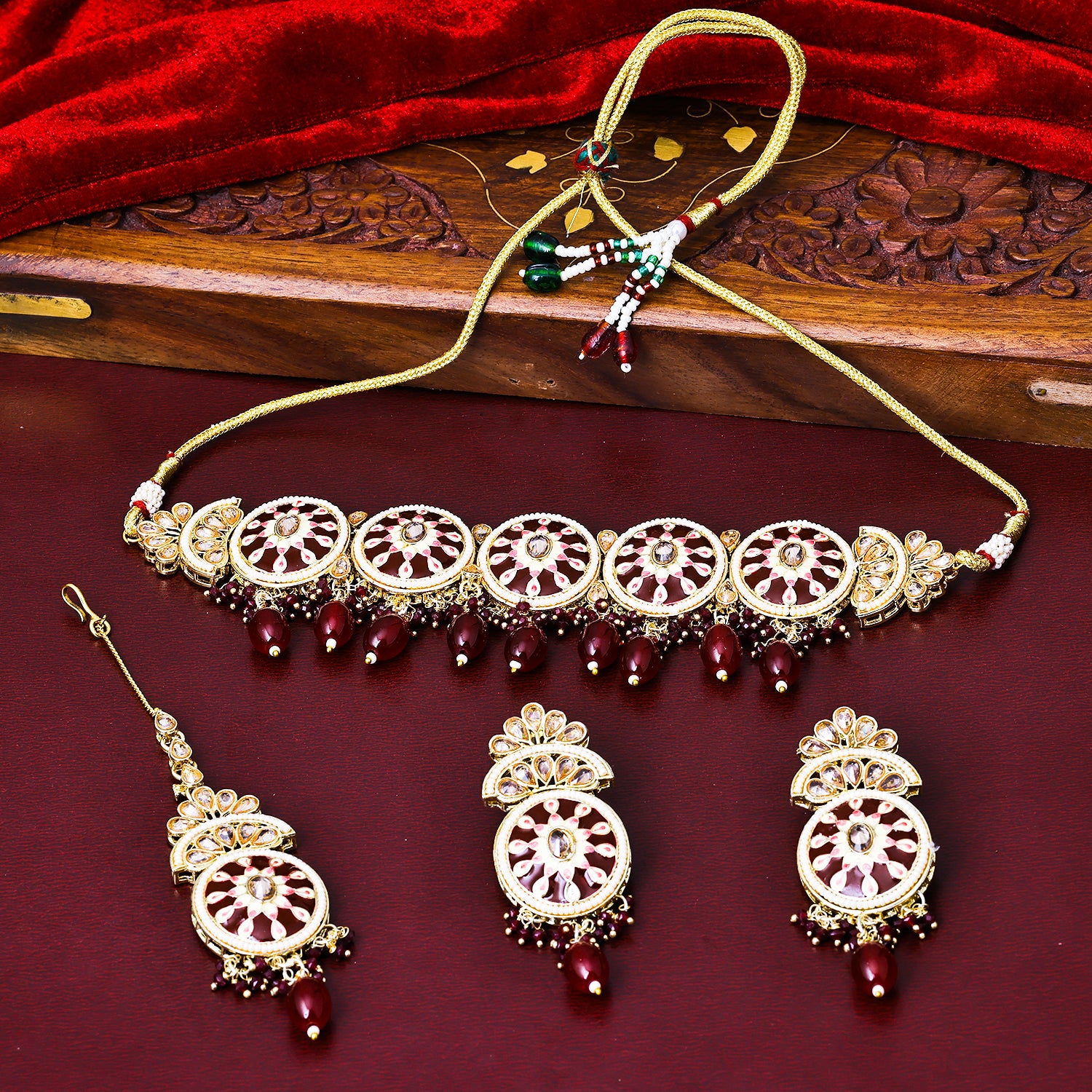 Sukkhi Traditional Gold Plated Choker Necklace Set For Women