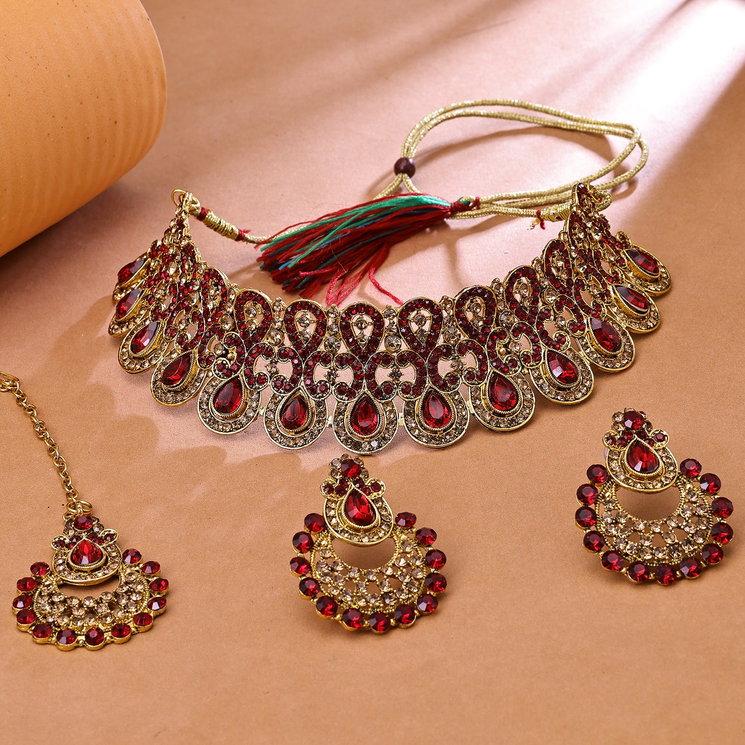 Sukkhi Fabulous Gold Plated Choker Necklace Set For Women