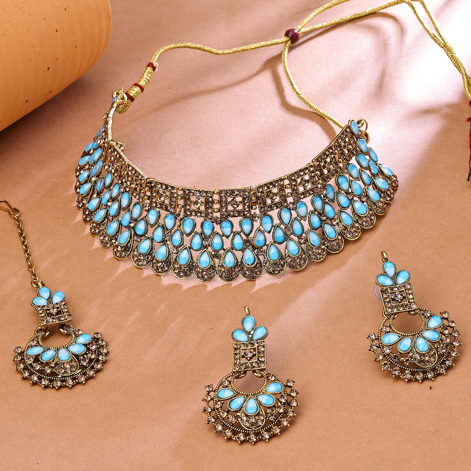 Sukkhi Lovely Gold Plated Choker Necklace Set For Women