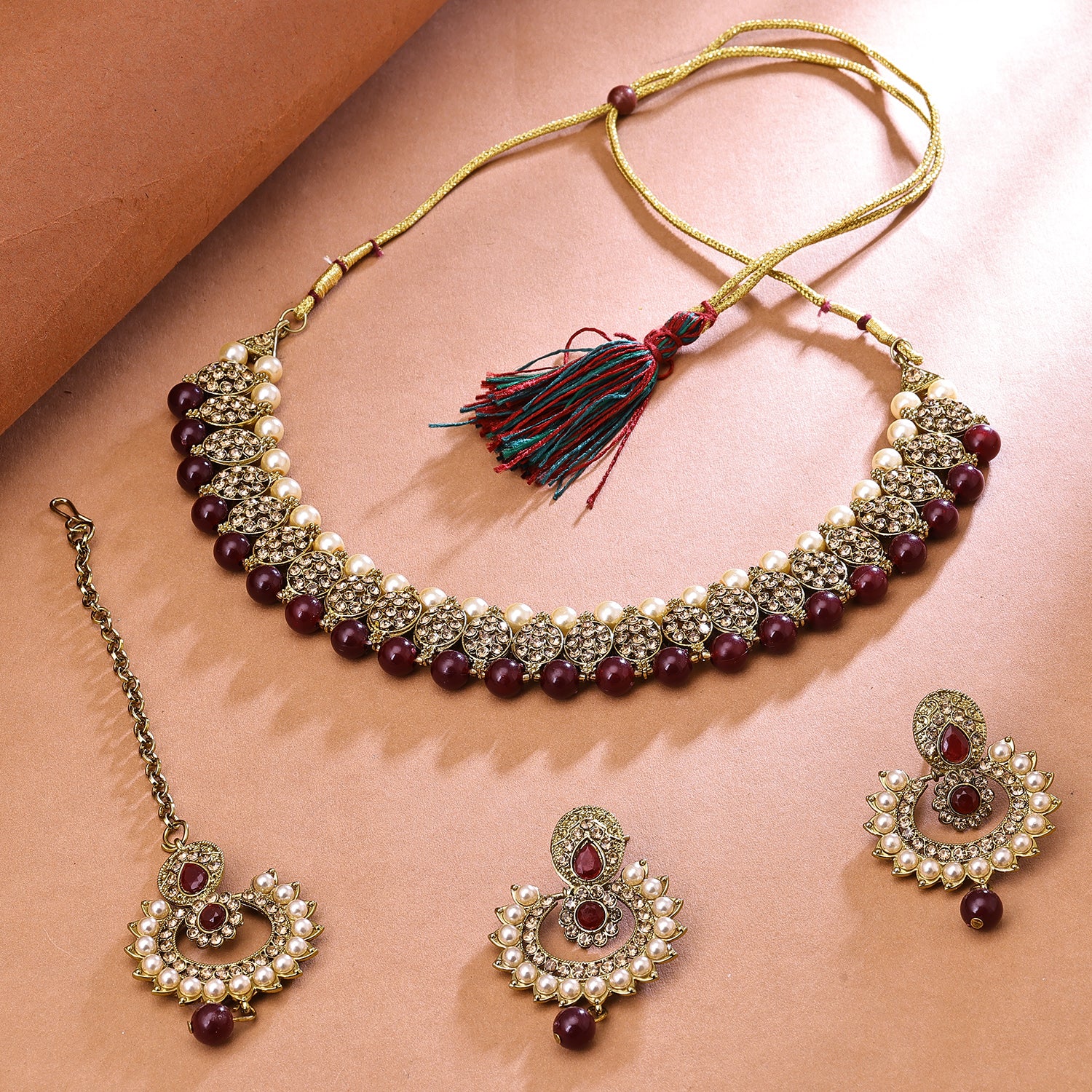 Sukkhi Floral Gold Plated Choker Necklace Set For Women
