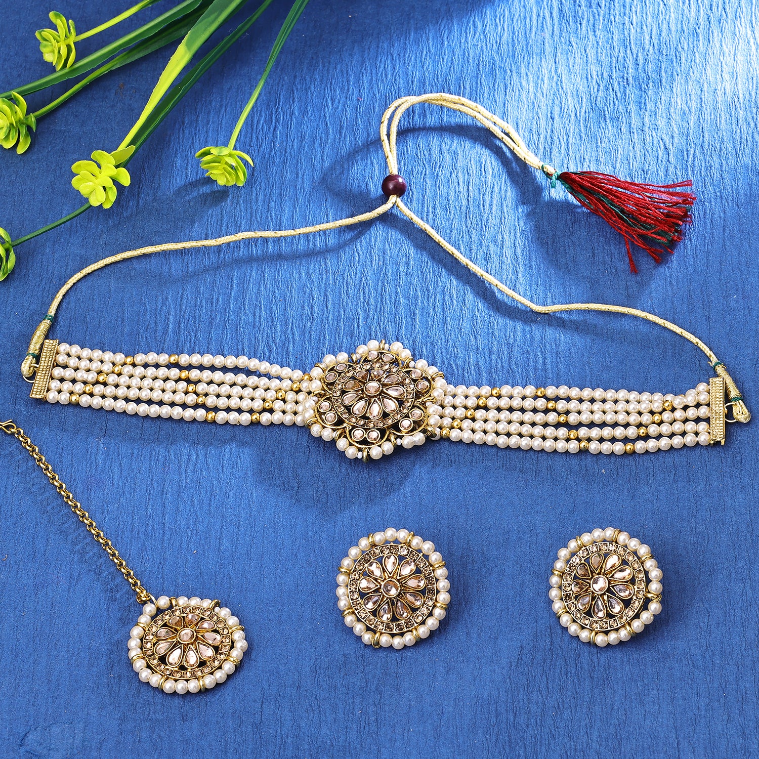 Sukkhi Beautiful Gold Plated Choker Necklace Set For Women