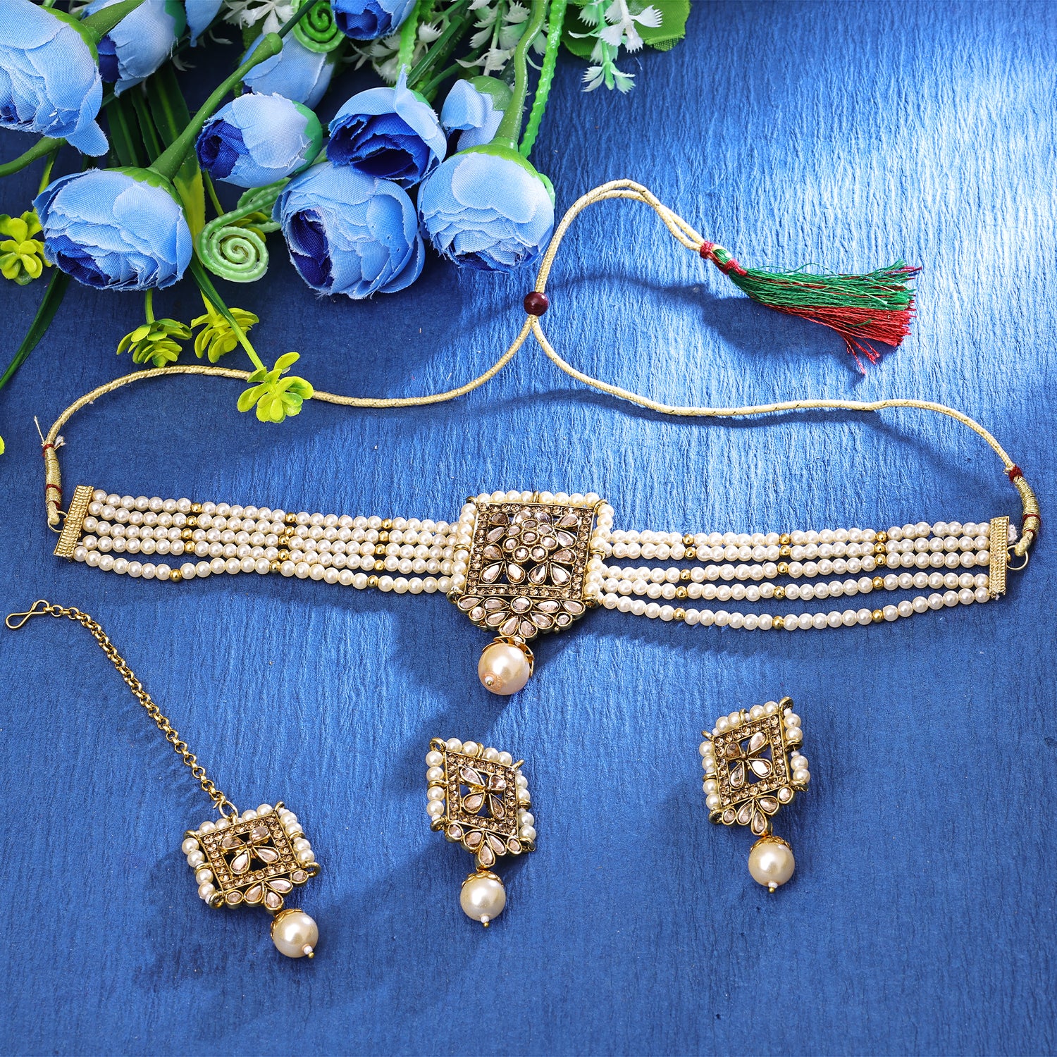 Sukkhi Glistening Gold Plated Choker Necklace Set For Women