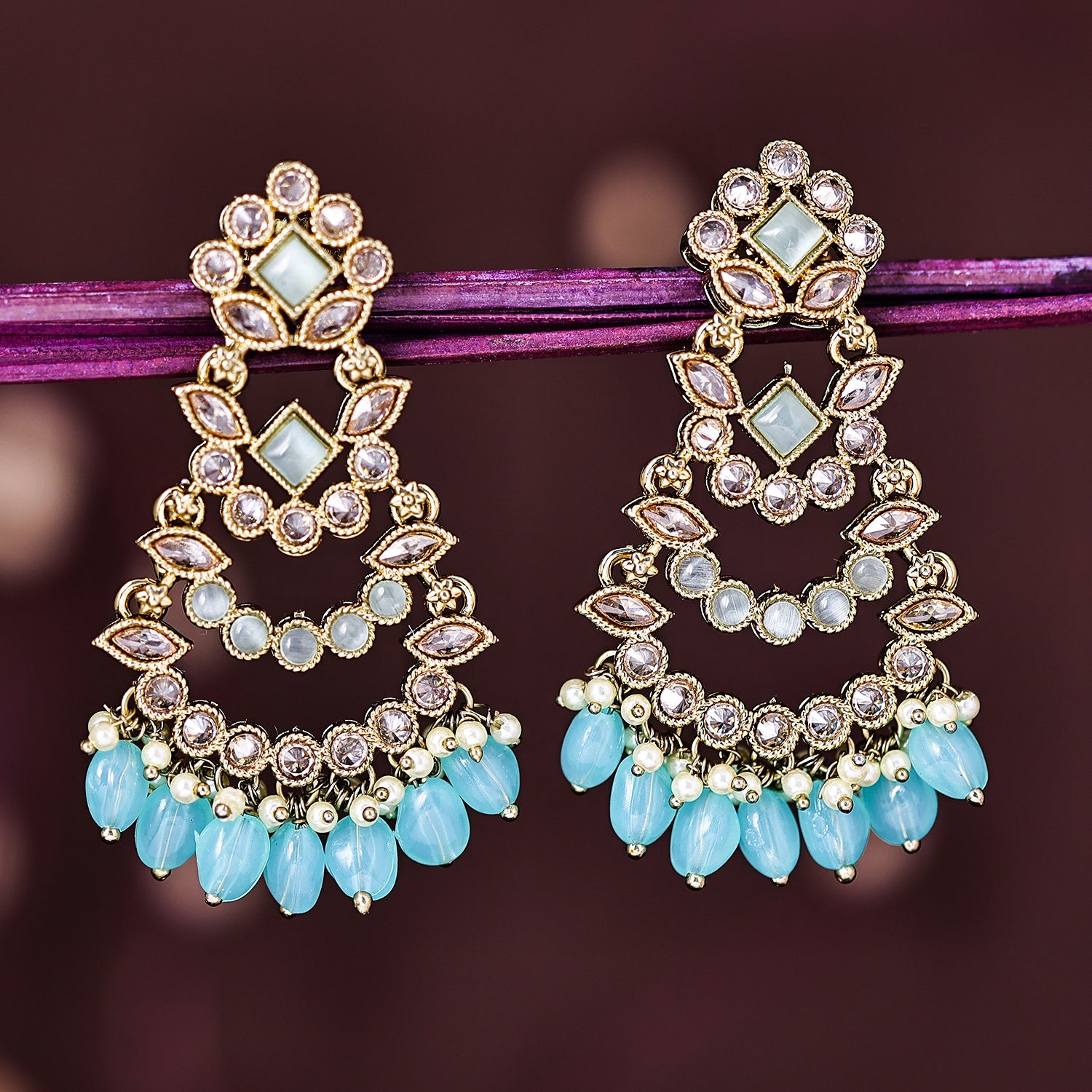 Sukkhi Majestic Gold Plated Chandelier Earring For Women