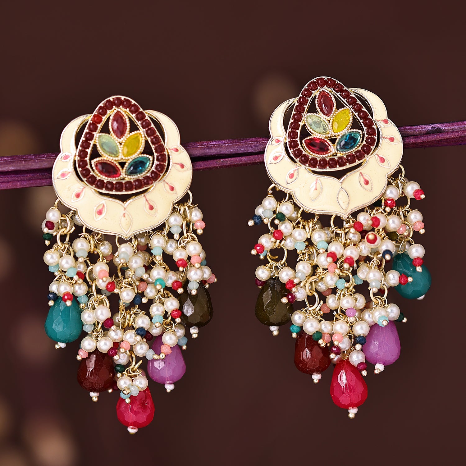 Sukkhi Admirable Gold Plated Chandelier Earring For Women