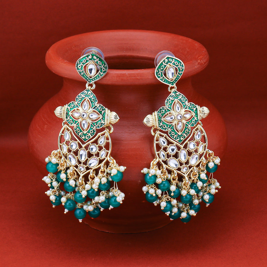 Sukkhi Fabulous Pearl Gold Plated Kundan Meenakari Chandelier Earring for Women