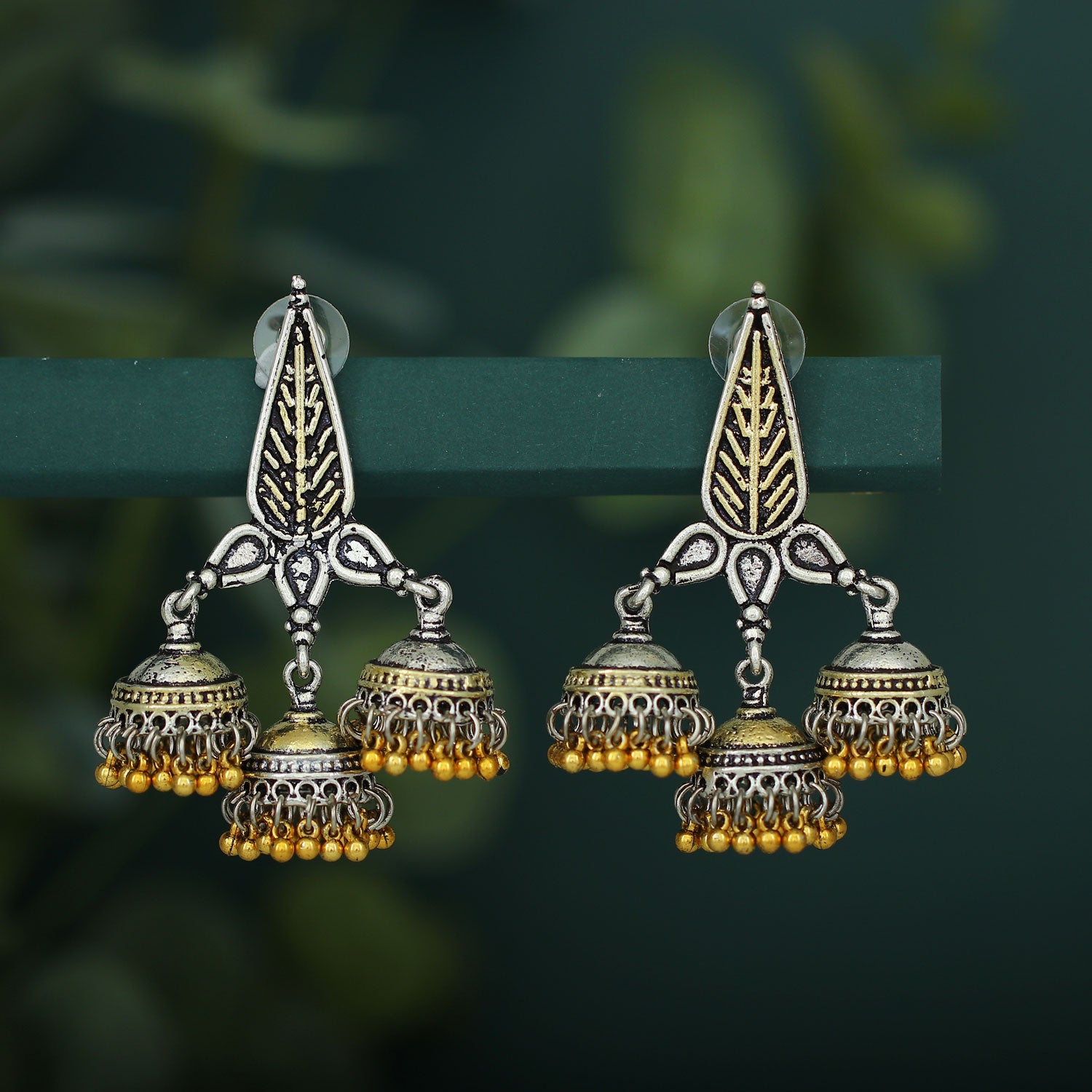 Sukkhi Elegant Oxidised Jhumki Earring For Women