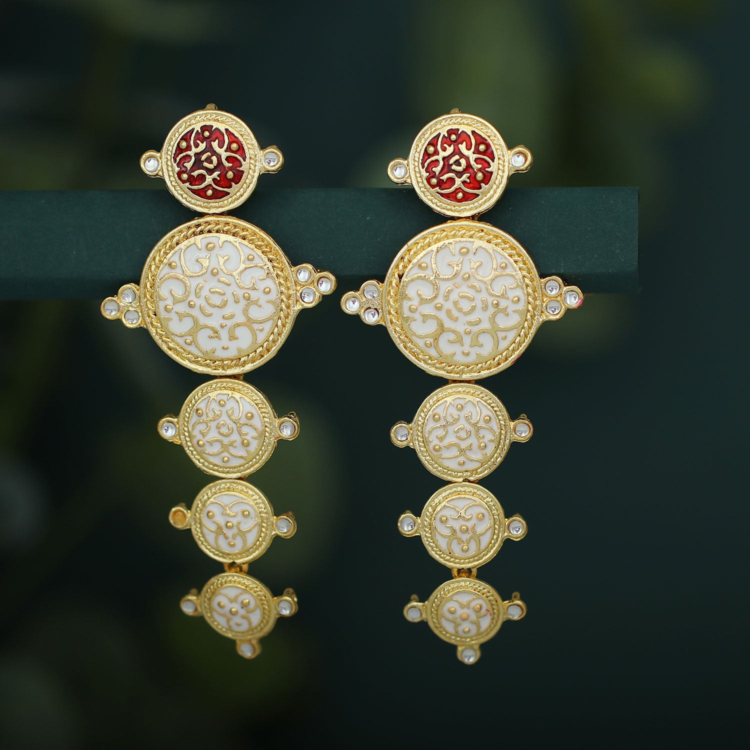 Sukkhi Classy Gold Plated Kundan Meenakari Dangle Earring For Women
