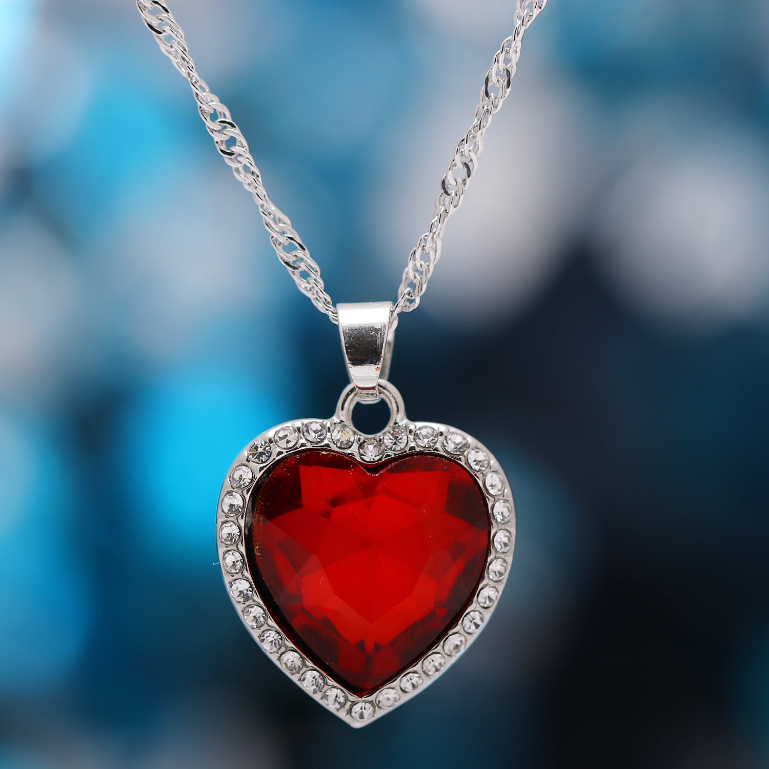Scintillare by Sukkhi Lavish Rhodium Plated Heart Pendant For Women