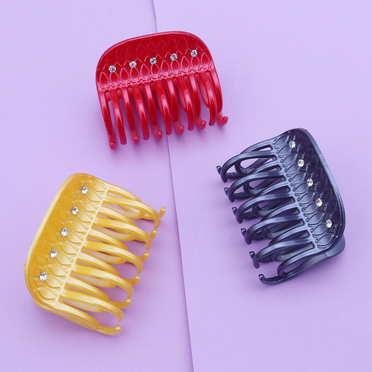 Sukkhi Modern Butterfly Hair Clip Hair Accessories for Women and Girl (Pack of 3) (Size: L)