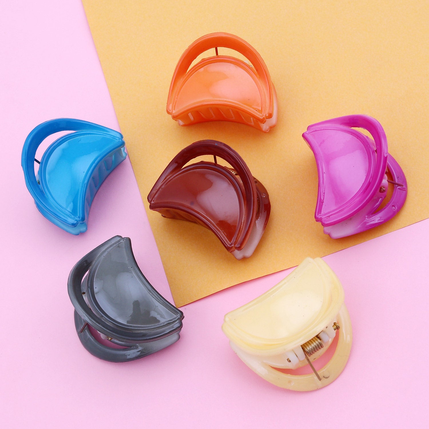 Sukkhi Marvelous Butterfly Hair Clip Hair Accessories for Women and Girl (Pack of 6) (Size: M)