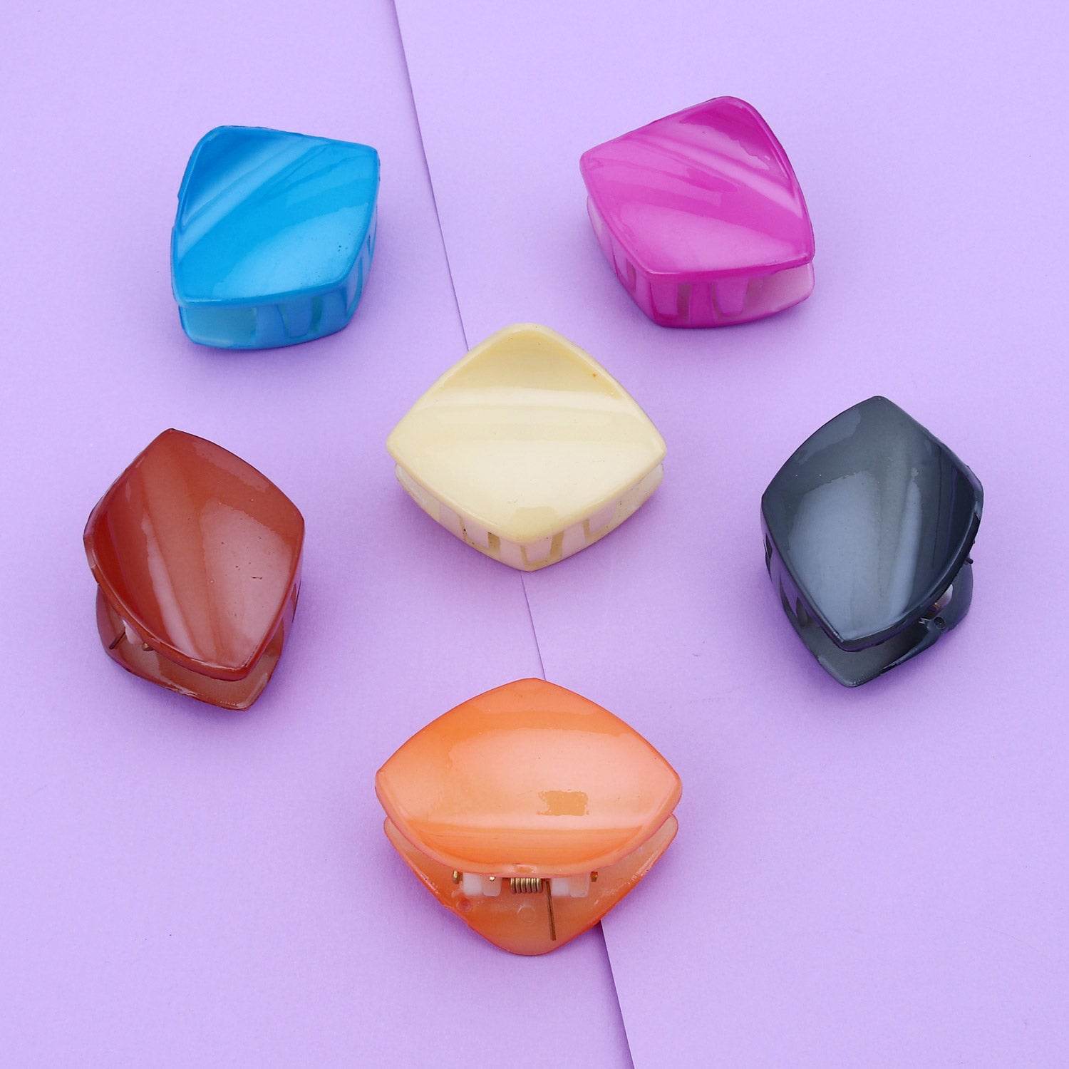 Sukkhi Elegant Butterfly Hair Clip Hair Accessories for Women and Girl (Pack of 6) (Size: M)