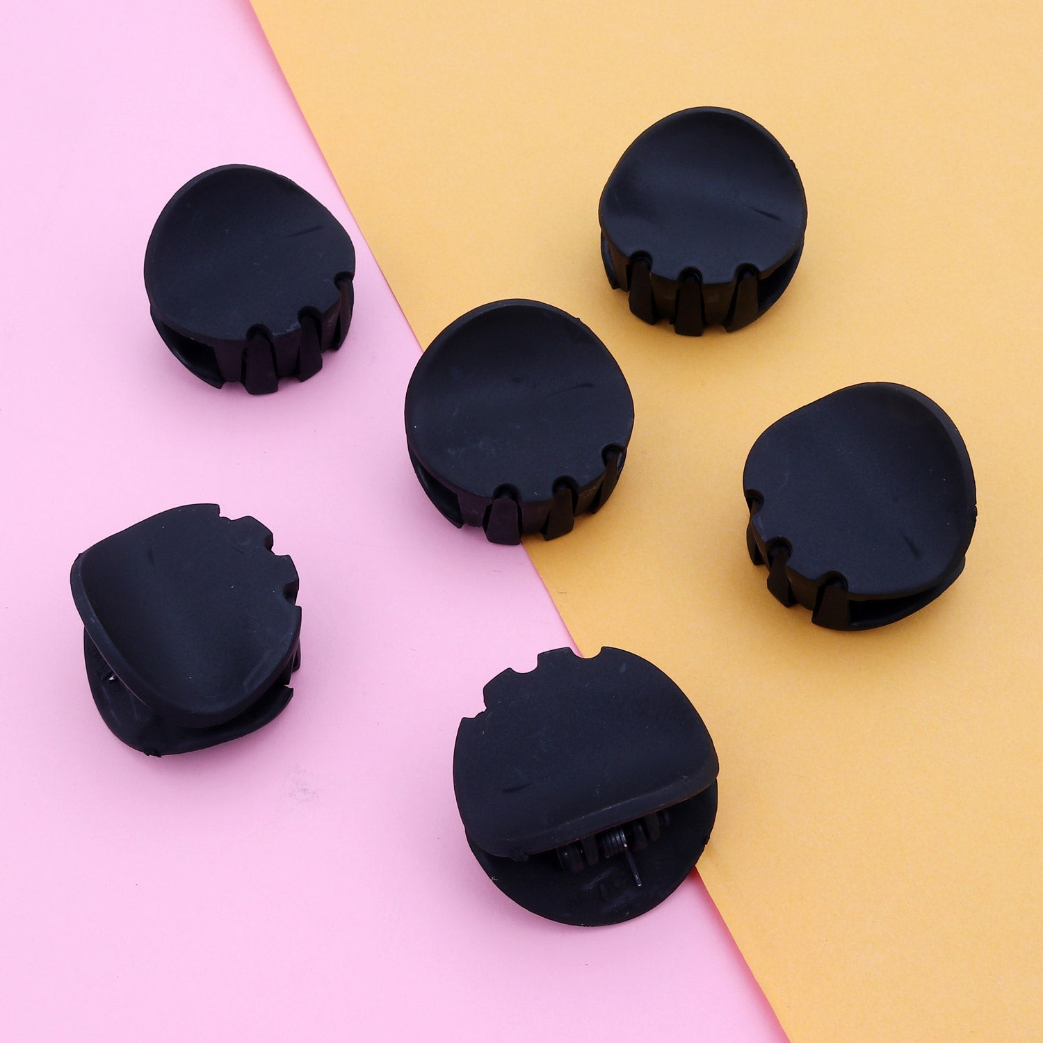 Sukkhi Splendid Butterfly Hair Clip Mat Hair Accessories for Women and Girl (Pack of 6) (Size: M)