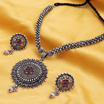 Sukkhi Classy Oxidised Necklace Set for Women