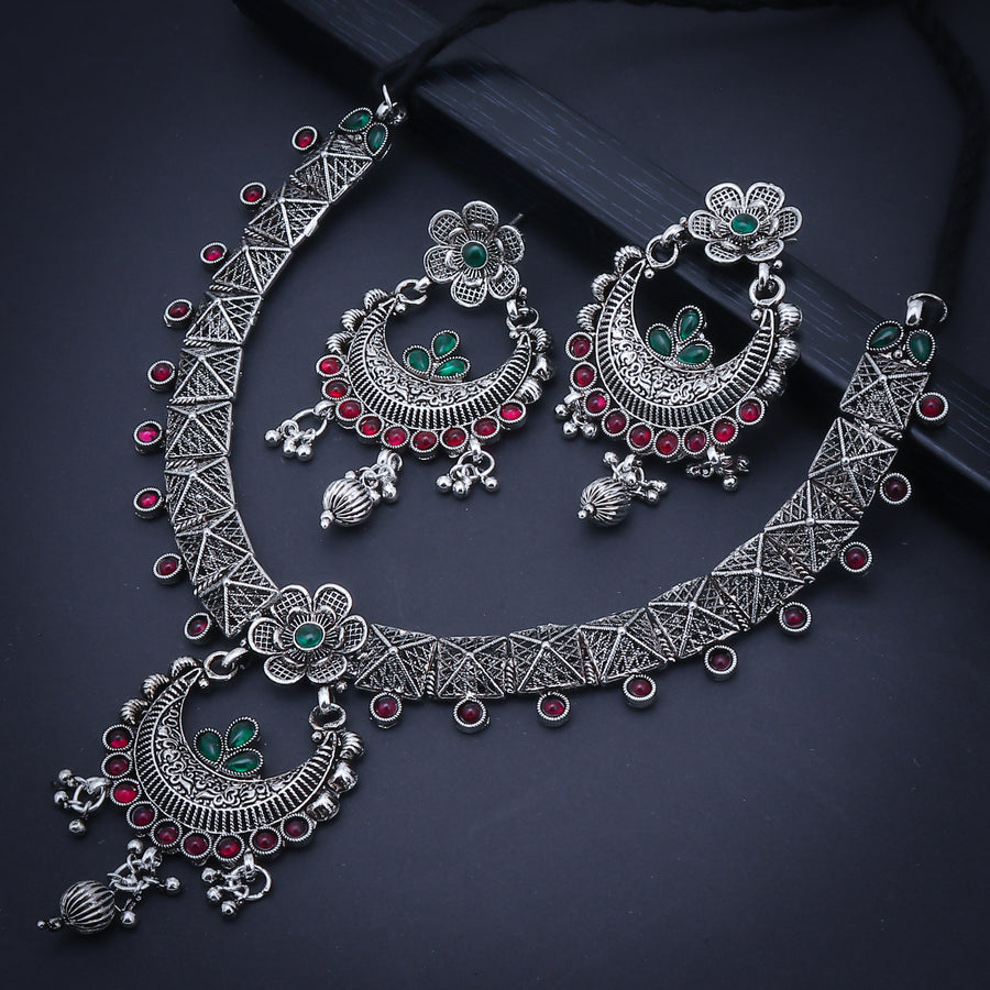 Sukkhi Ravishing Oxidised Choker Necklace Set for Women