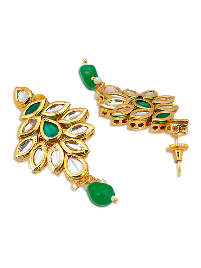 Sukkhi Marvelous Gold Plated Kundan Choker Necklace Set for Women