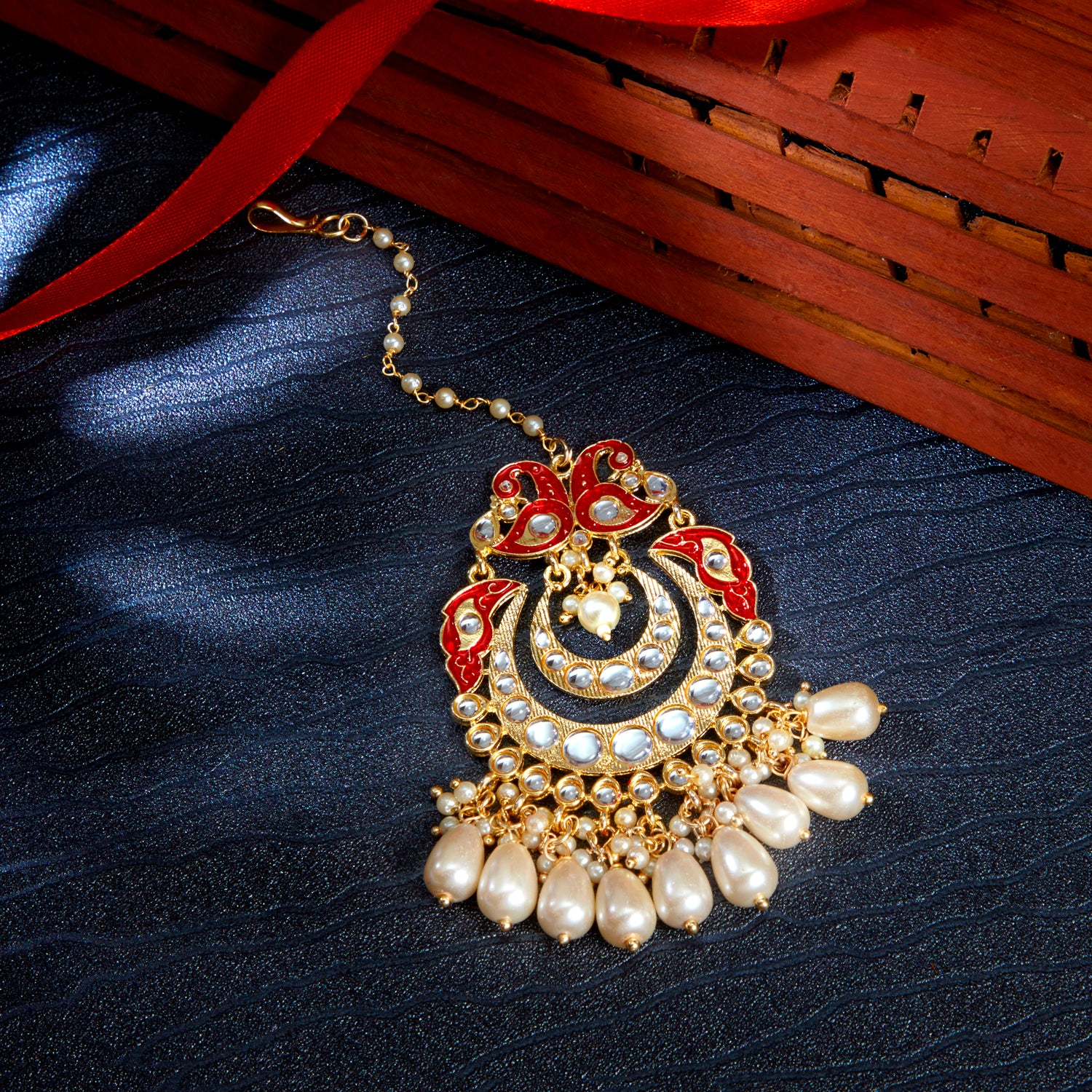 Sukkhi Equisite Kundan Gold Plated Pearl Maangtikka Worn By Karisma Kapoor