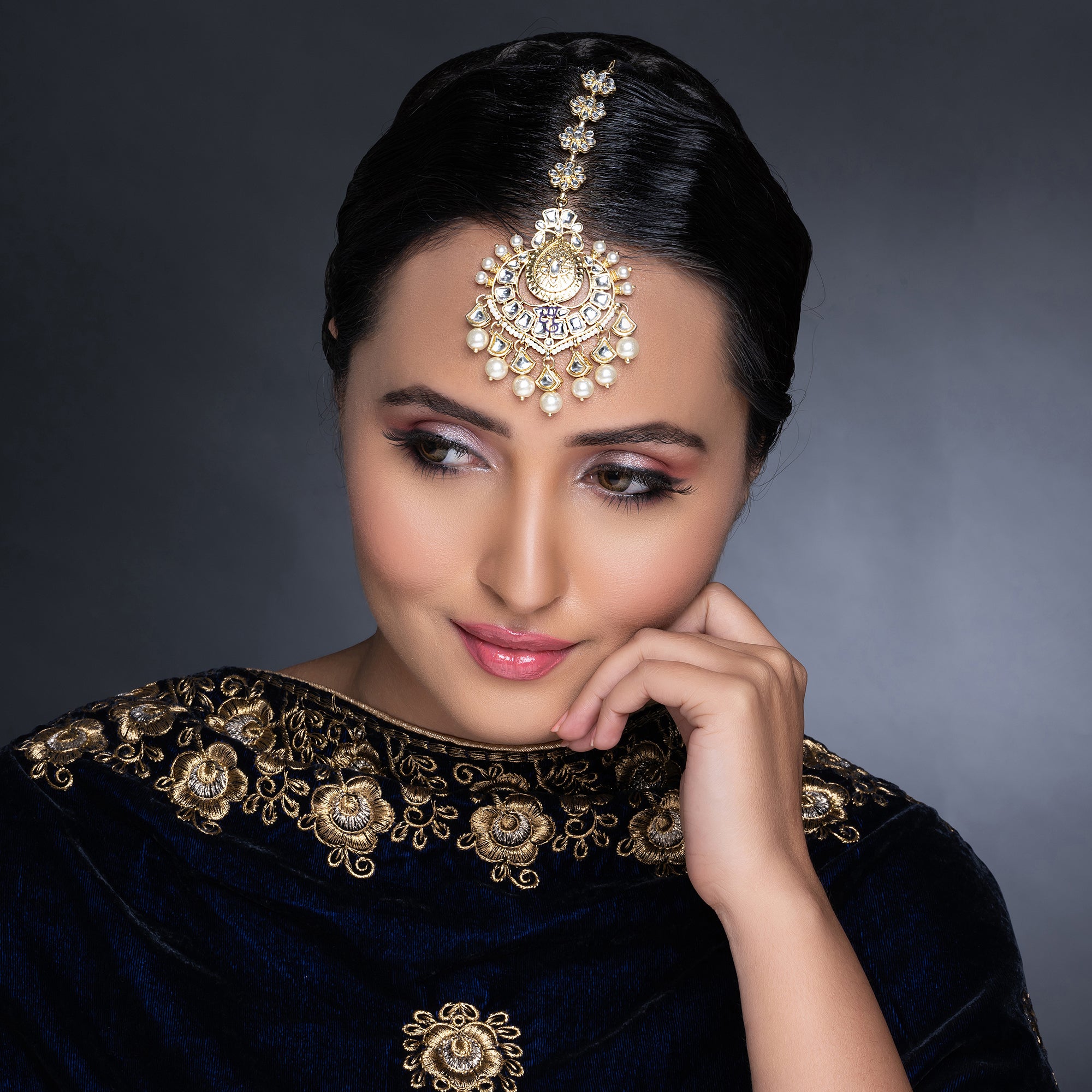 Sukkhi Splendid Kundan Gold Plated Pearl Maangtikka Worn By Karisma Kapoor