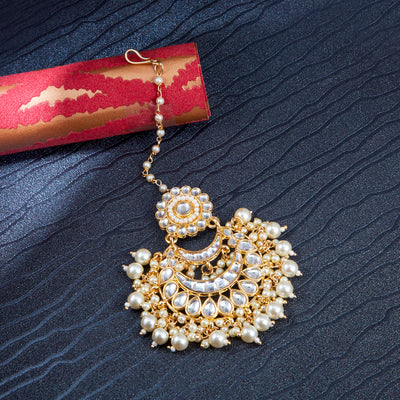 Sukkhi Charming Kundan Gold Plated Pearl Maangtikka Worn By Karisma Kapoor