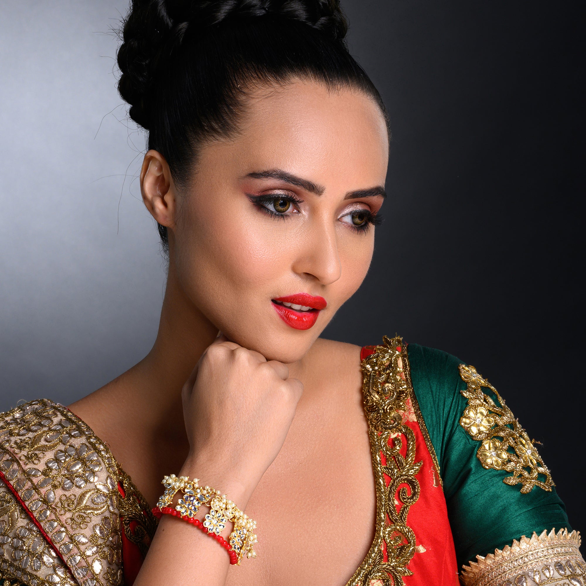 Sukkhi Glorious Kundan Gold Plated Pearl Bracelet Worn By Karisma Kapoor