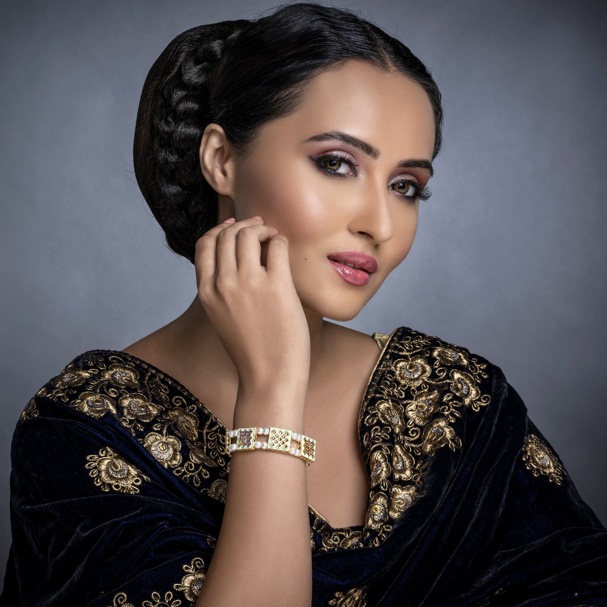 Sukkhi Incredible Pearl Gold Plated Meenakari Bracelet Worn By Karisma Kapoor