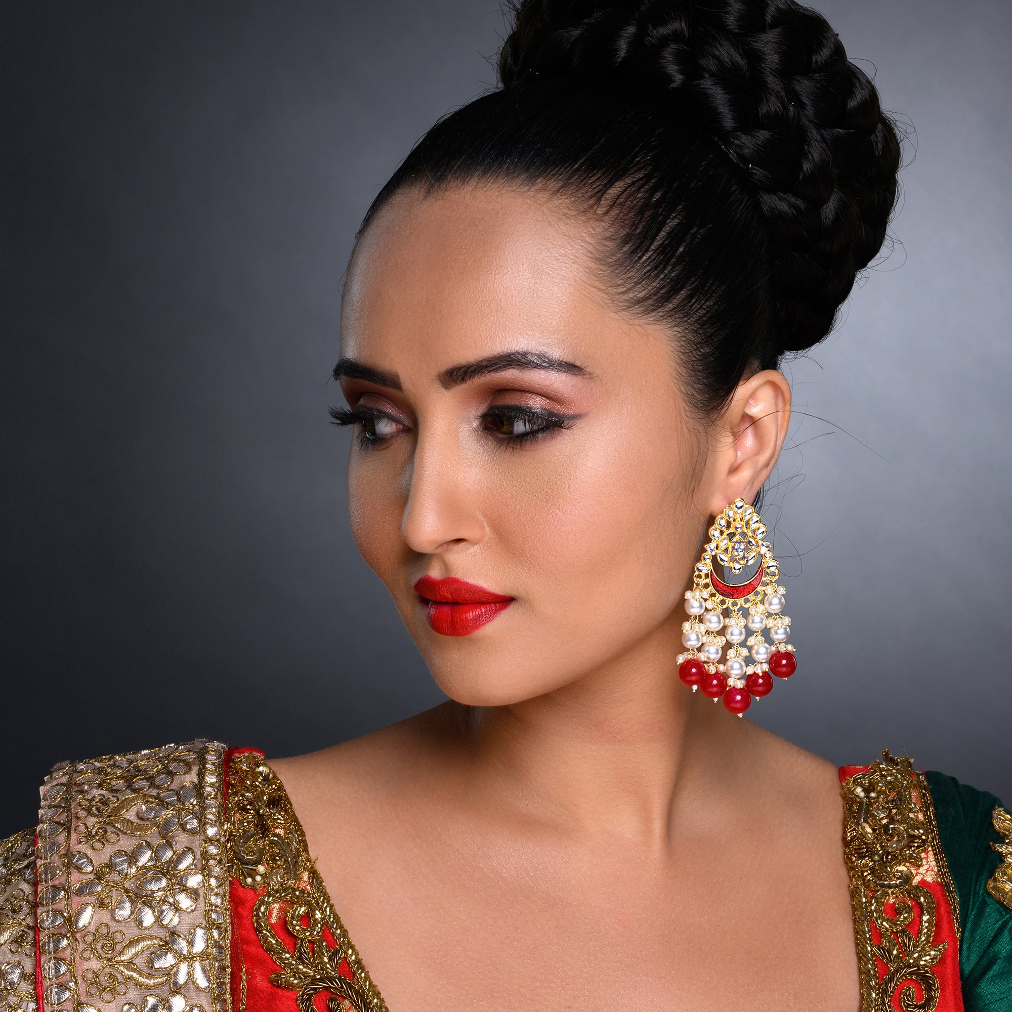 Sukkhi Fabulous Kundan Gold Plated Pearl Chandelier Earring Set Worn By Karisma Kapoor