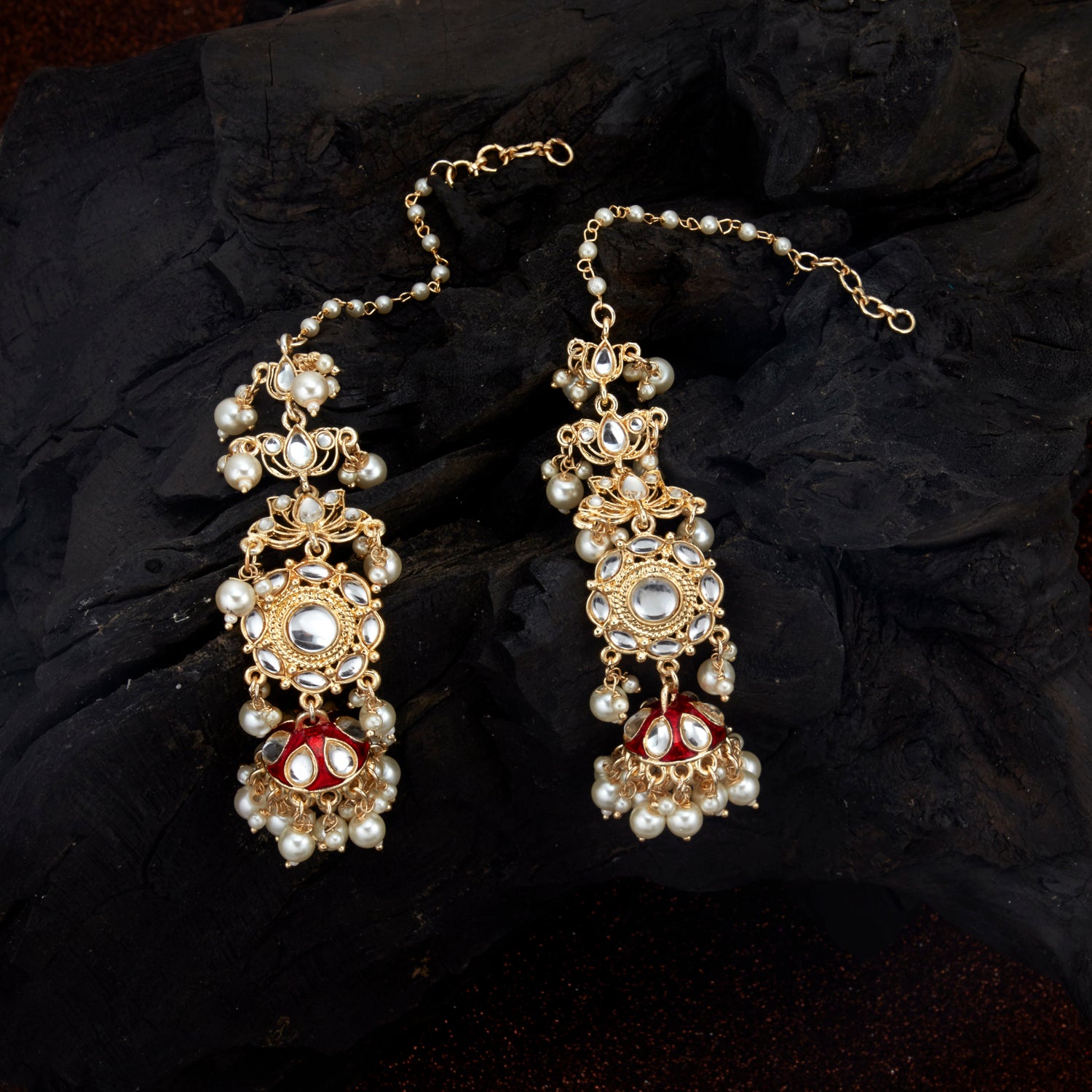 Sukkhi Exotic Pearl Gold Plated Kundan Chain Earring Set Worn By Karisma Kapoor