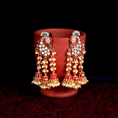 Sukkhi Astonish Pearl Gold Plated Kundan Meenakari Earring Set Worn By Karisma Kapoor