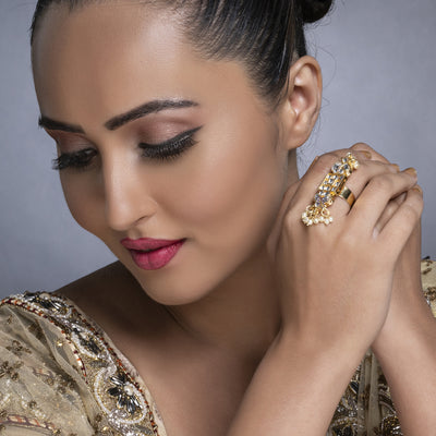 Sukkhi Excellent Gold Plated Kundan Ring Worn By Karisma Kapoor