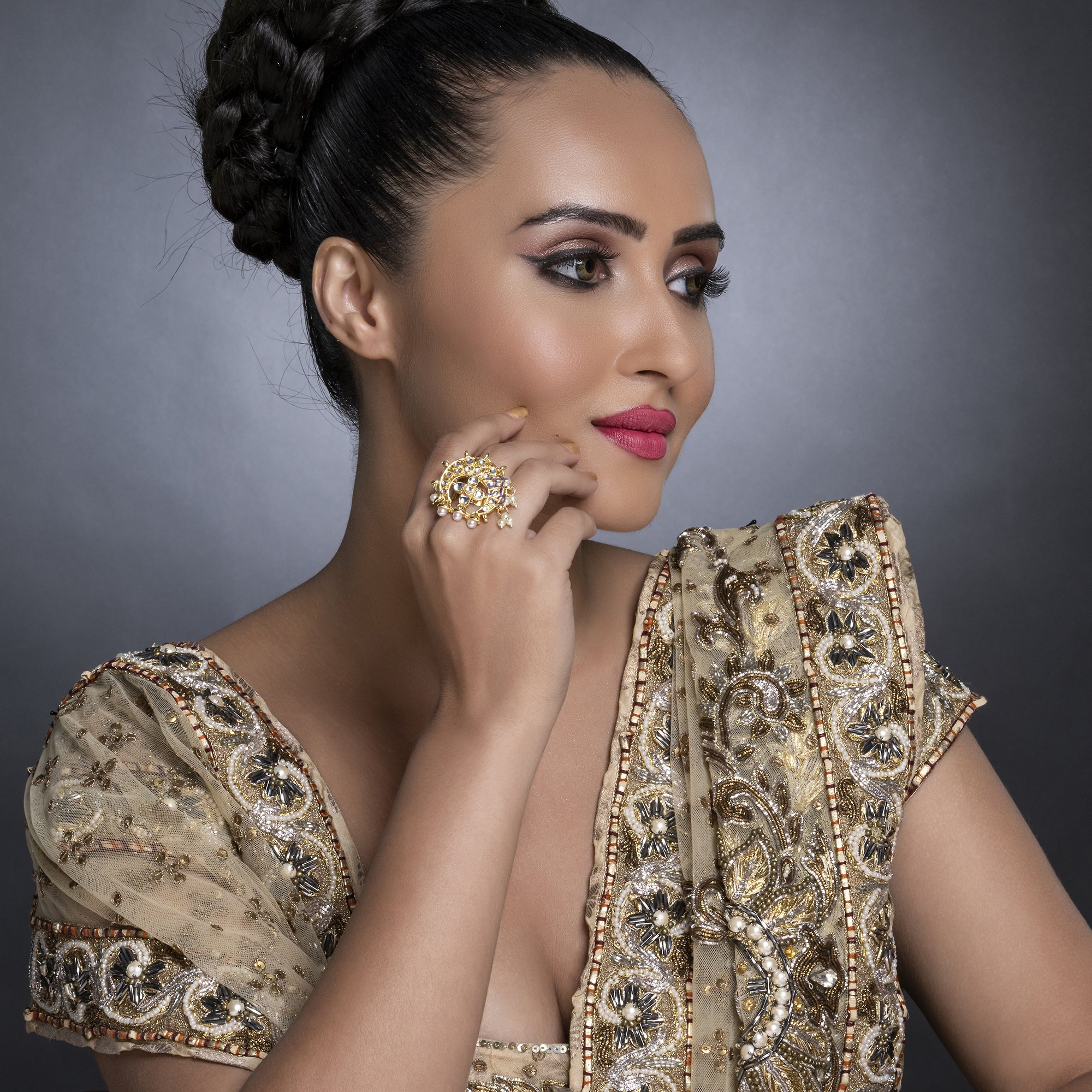 Sukkhi Fashionable Pearl Gold Plated Kundan Ring Worn By Karisma Kapoor