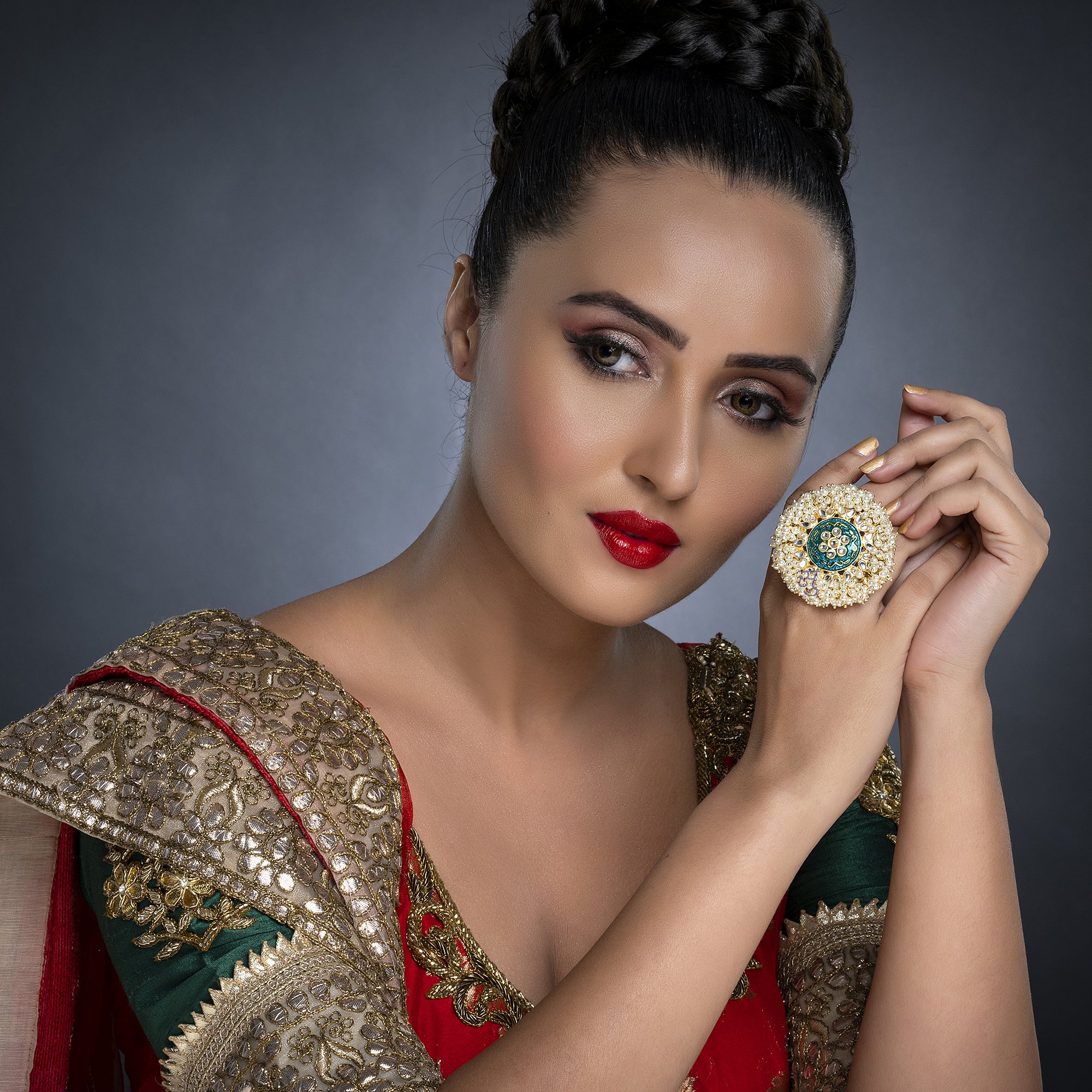 Sukkhi Glitzy Kundan Gold Plated Pearl Ring Worn By Karisma Kapoor