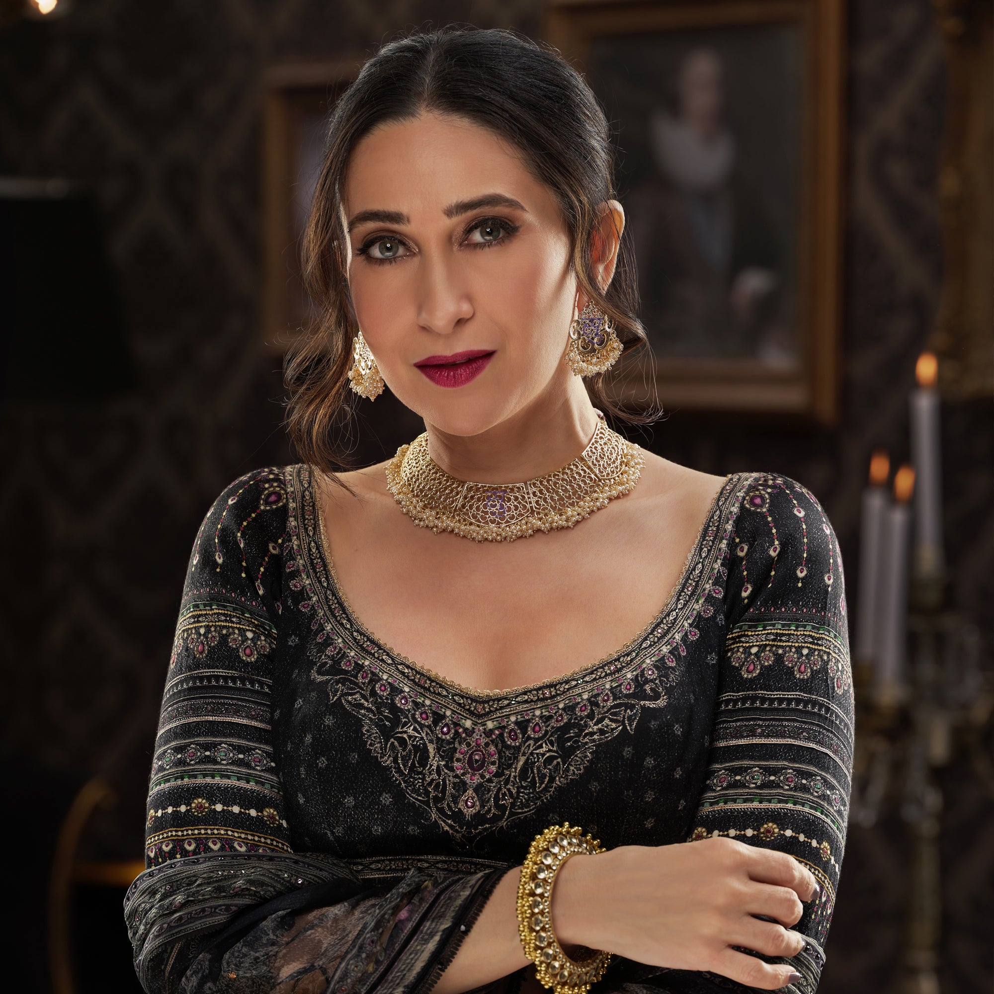Sukkhi Gorgeous Gold Plated Pearl Choker Necklace Set Worn By Karisma Kapoor