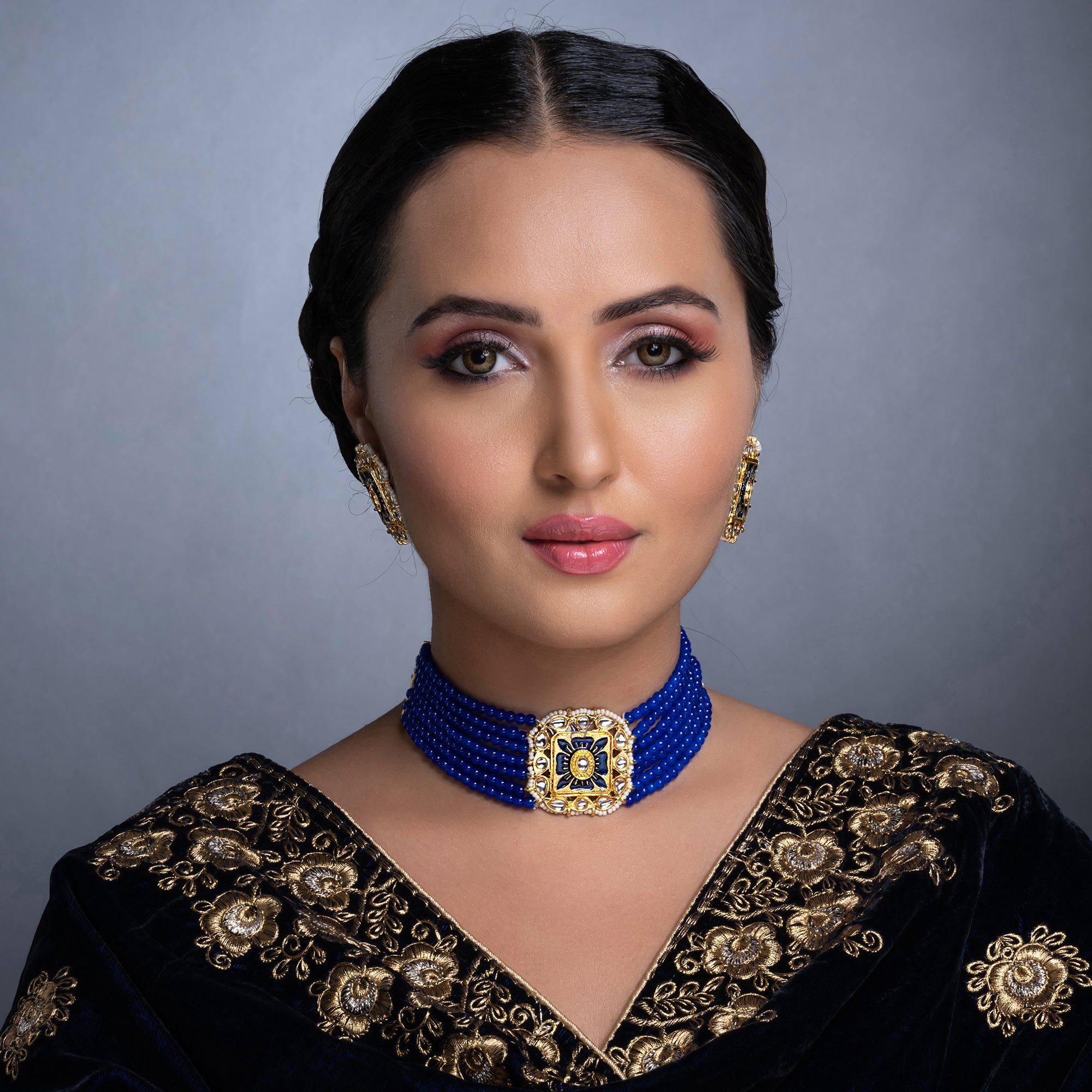 Sukkhi Graceful Kundan Gold Plated Meenakari Choker Necklace Set Worn By Karisma Kapoor