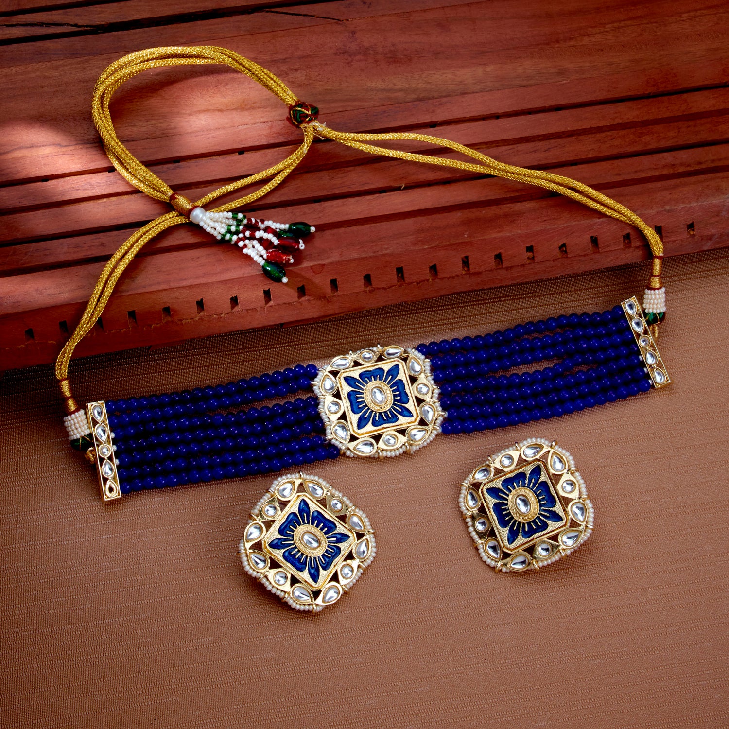 Sukkhi Graceful Kundan Gold Plated Meenakari Choker Necklace Set Worn By Karisma Kapoor