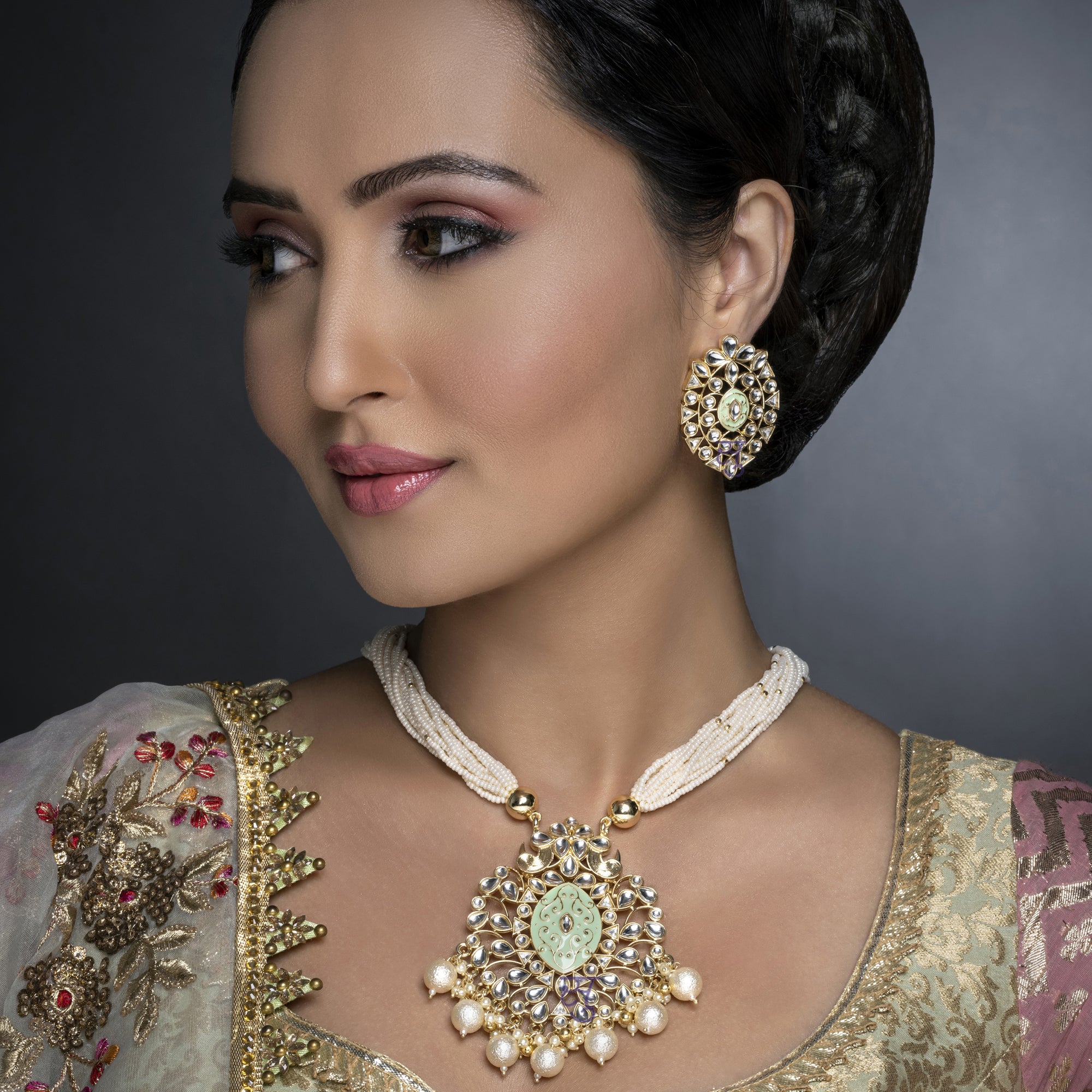 Sukkhi Marvellous Kundan Gold Plated Pearl Mint Necklace Set Worn By Karisma Kapoor