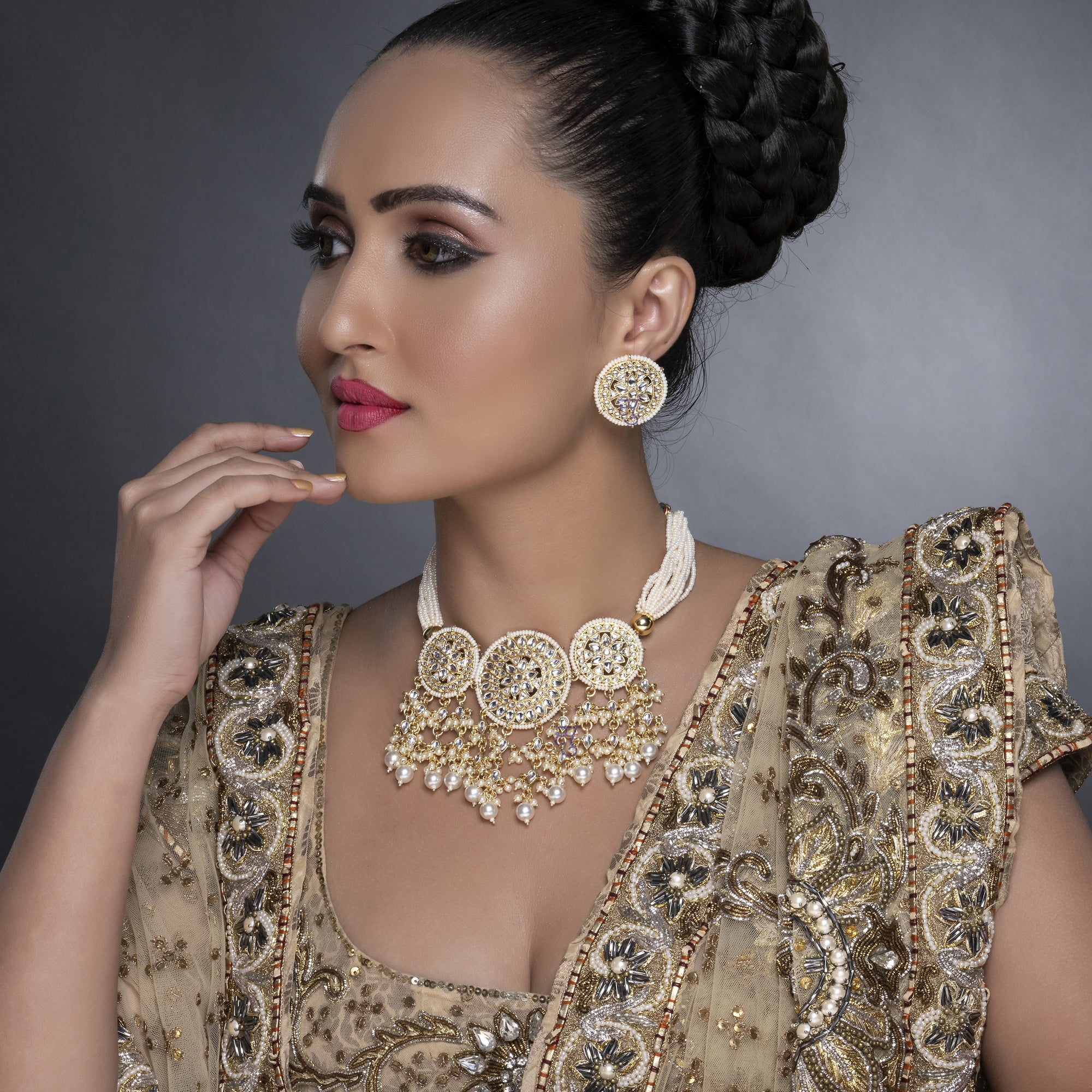 Sukkhi Modern Kundan Gold Plated Pearl Choker Necklace Set Worn By Karisma Kapoor