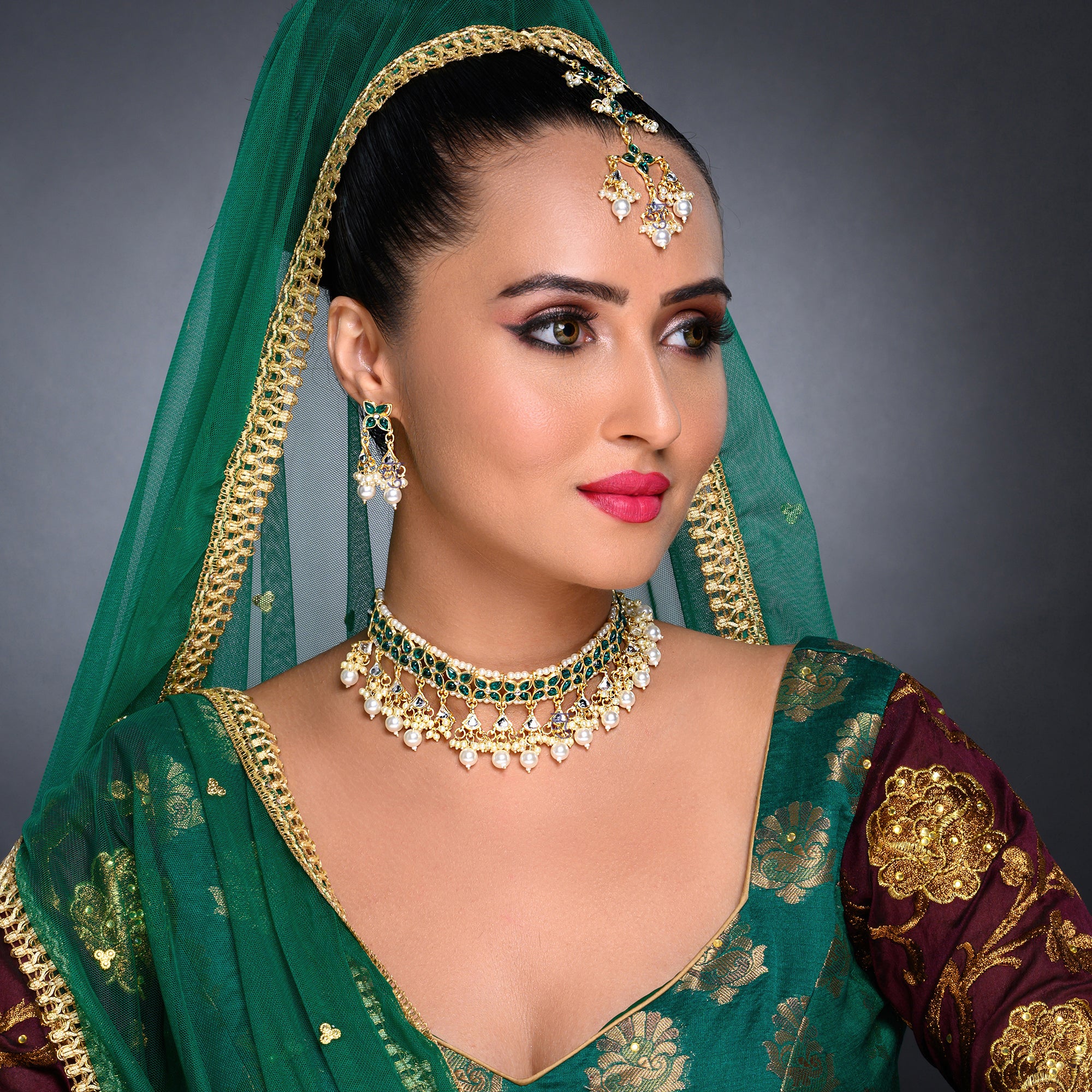 Buy Pink Beads And Kundan Choker Necklace Set by Nayaab by Aleezeh Online  at Aza Fashions.