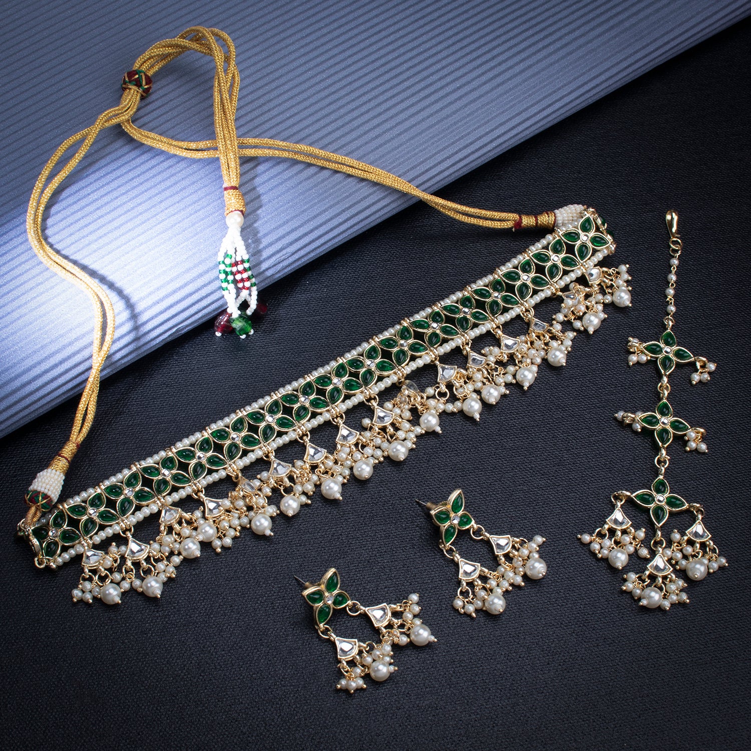 Sukkhi Splendid Gold Plated Kundan & Pearl Choker Necklace Set Worn By Karisma Kapoor
