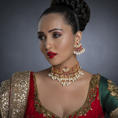 Sukkhi Fascinating Gold Plated Pearl Choker Necklace Set Worn By Karisma Kapoor