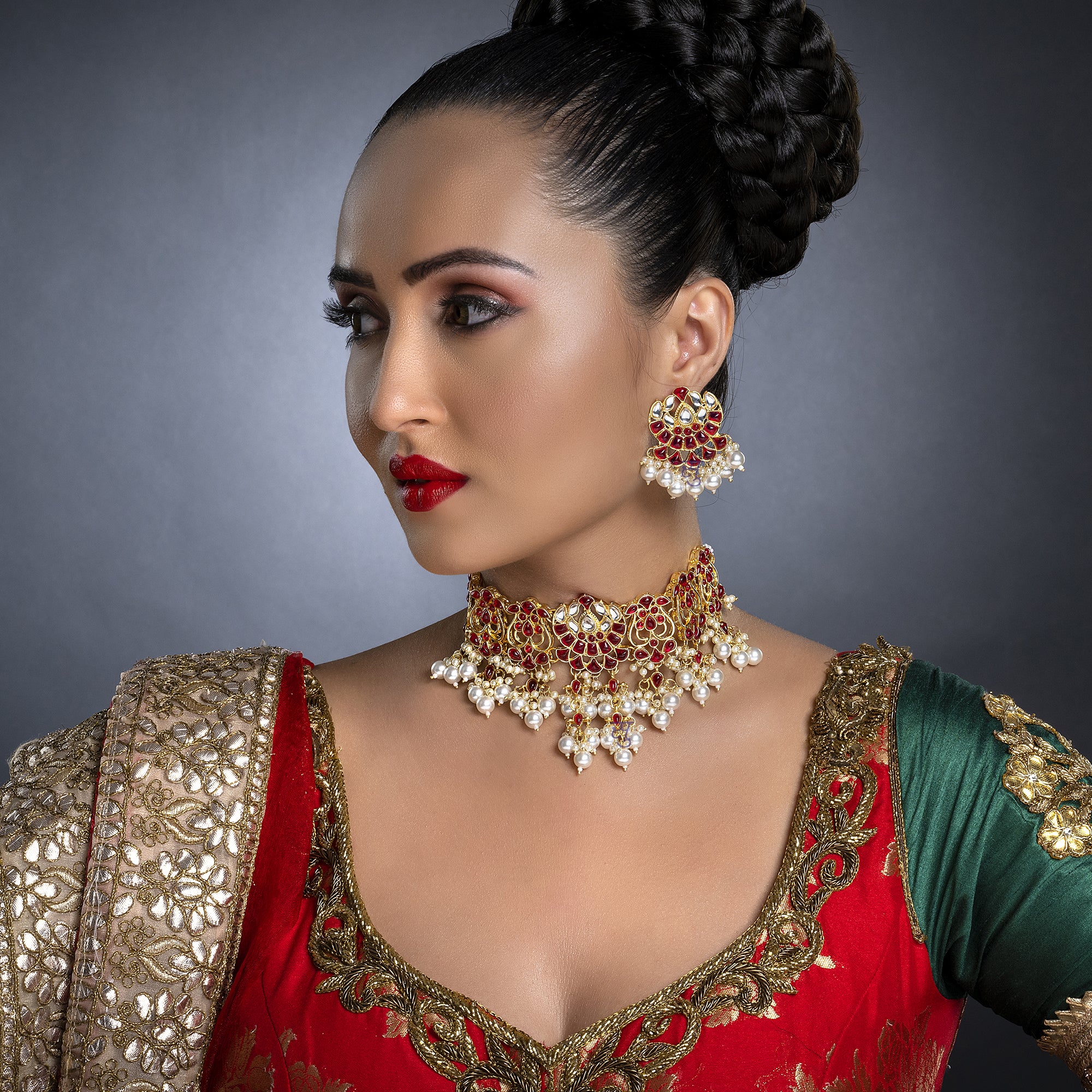 Sukkhi Fascinating Gold Plated Pearl Choker Necklace Set Worn By Karisma Kapoor