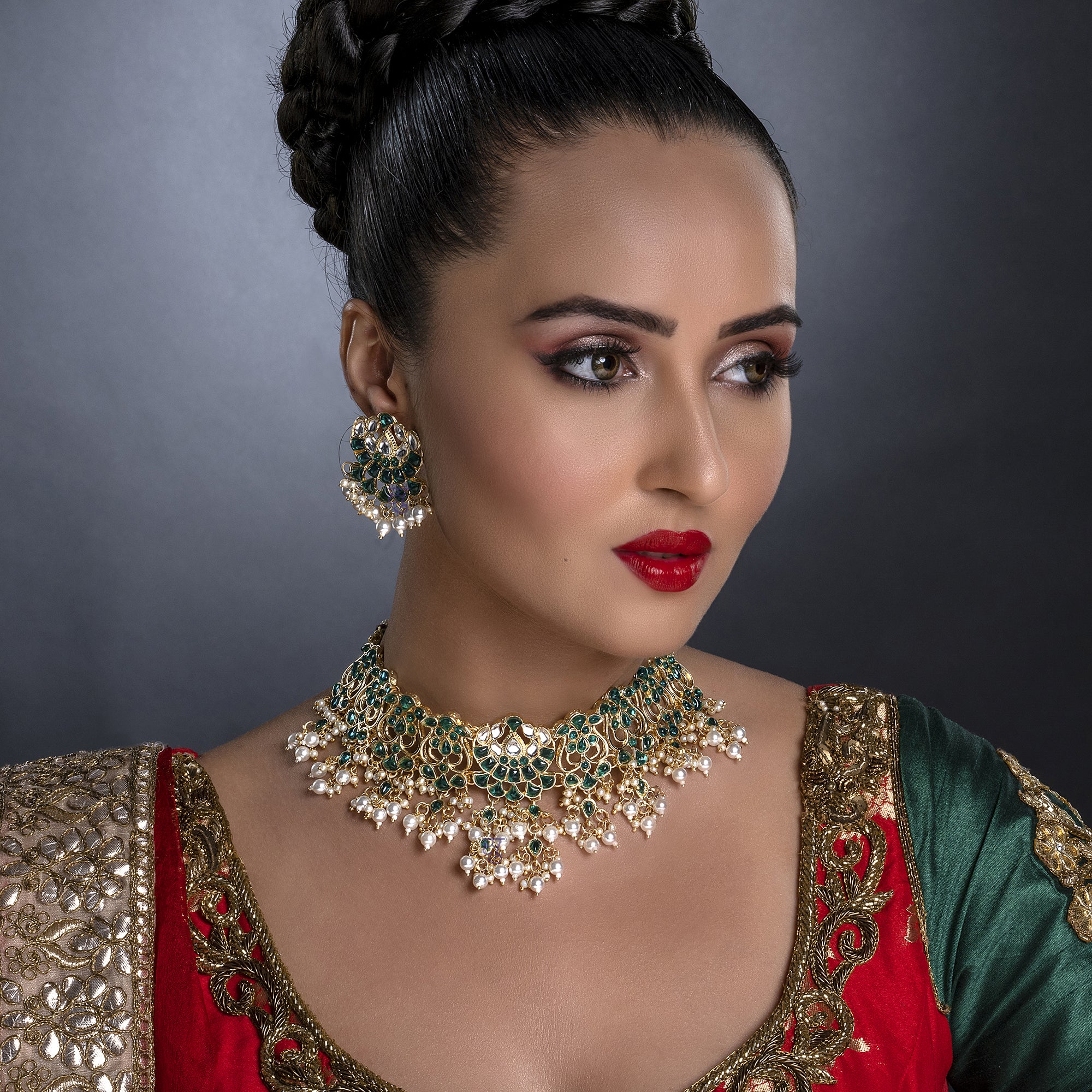 Sukkhi Ravishing Gold Plated Pearl Choker Necklace Set Worn By Karisma Kapoor
