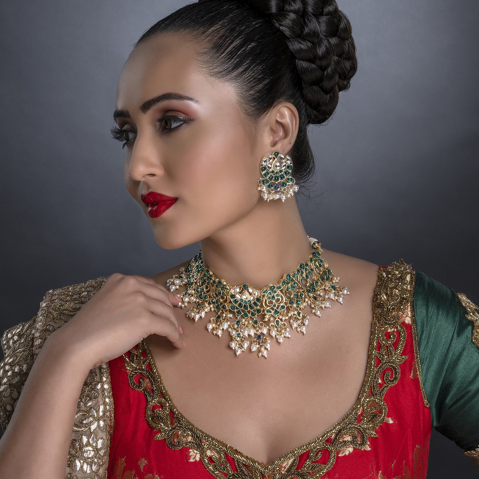 Sukkhi Ravishing Gold Plated Pearl Choker Necklace Set Worn By Karisma Kapoor