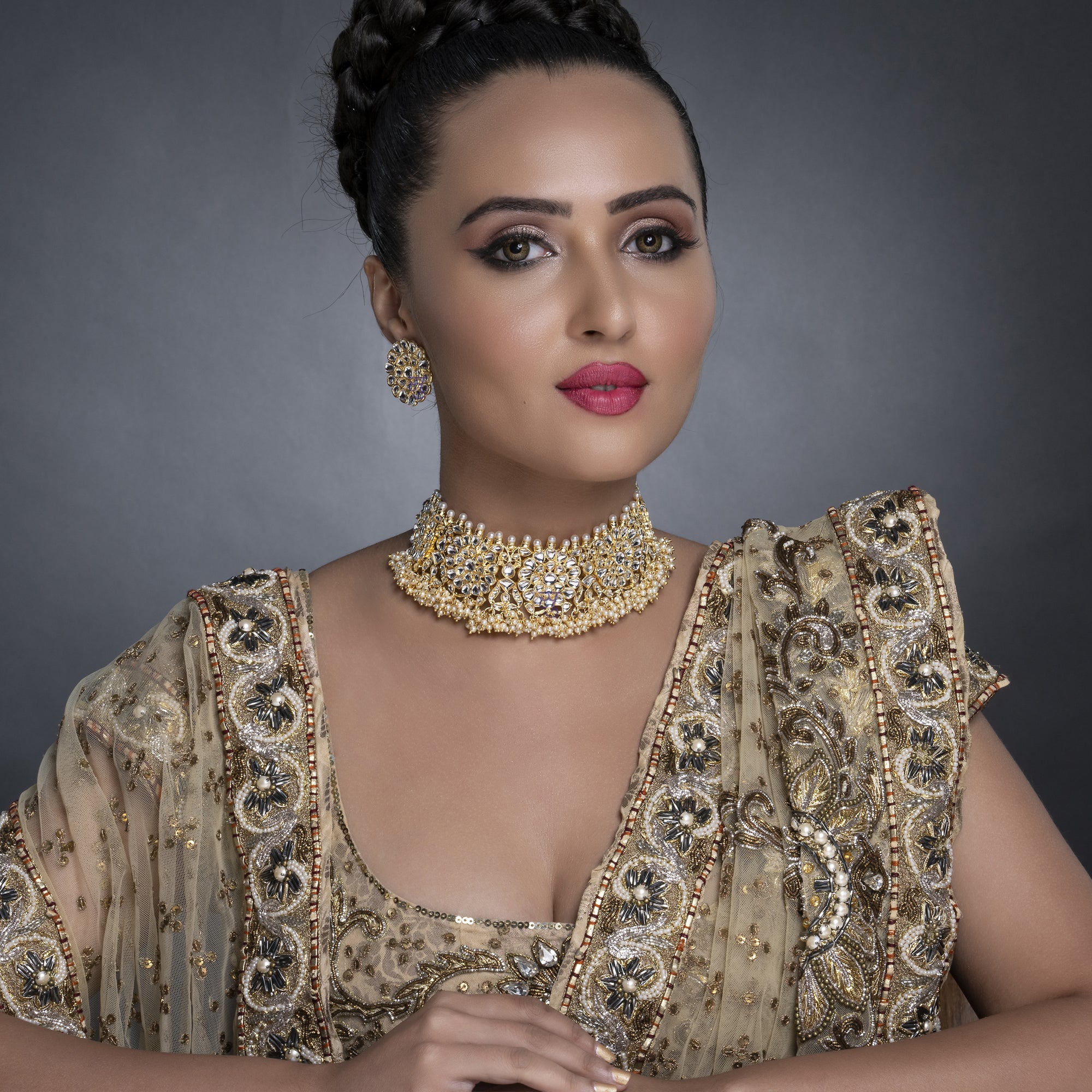 Sukkhi Stylish Gold Plated Kundan & Pearl Choker Necklace Set Worn By Karisma Kapoor