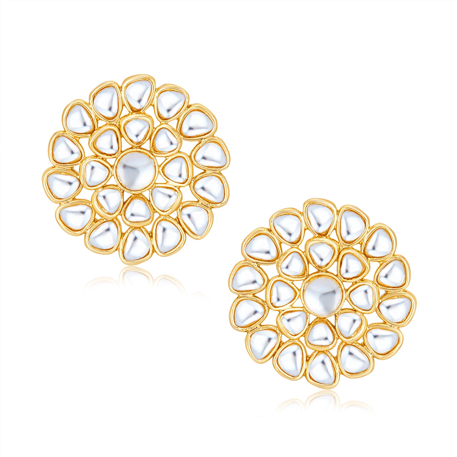 Sukkhi Stylish Gold Plated Kundan & Pearl Choker Necklace Set Worn By Karisma Kapoor