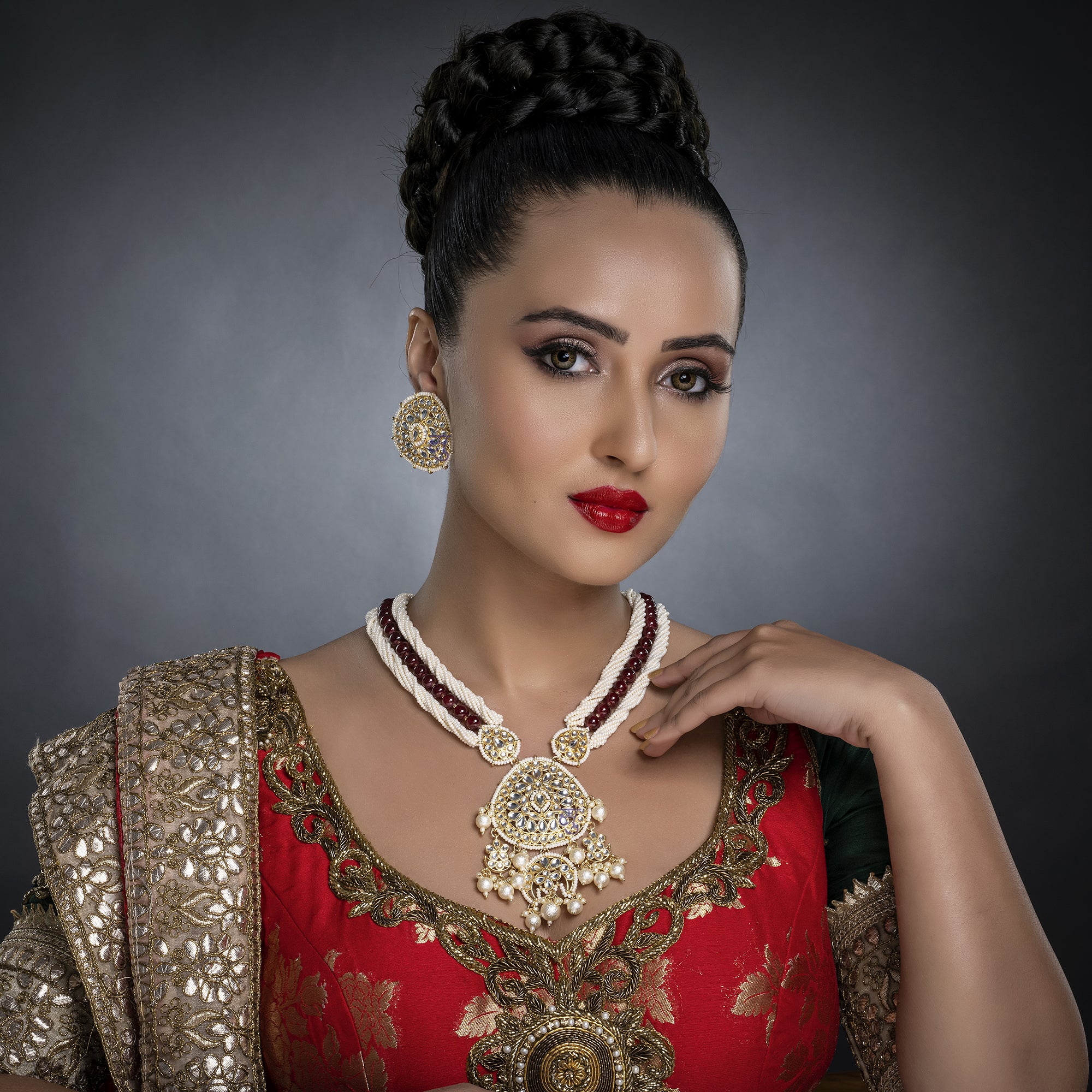 Sukkhi Excellent Kundan Gold Plated Pearl Long Haram Necklace Set Worn By Karisma Kapoor