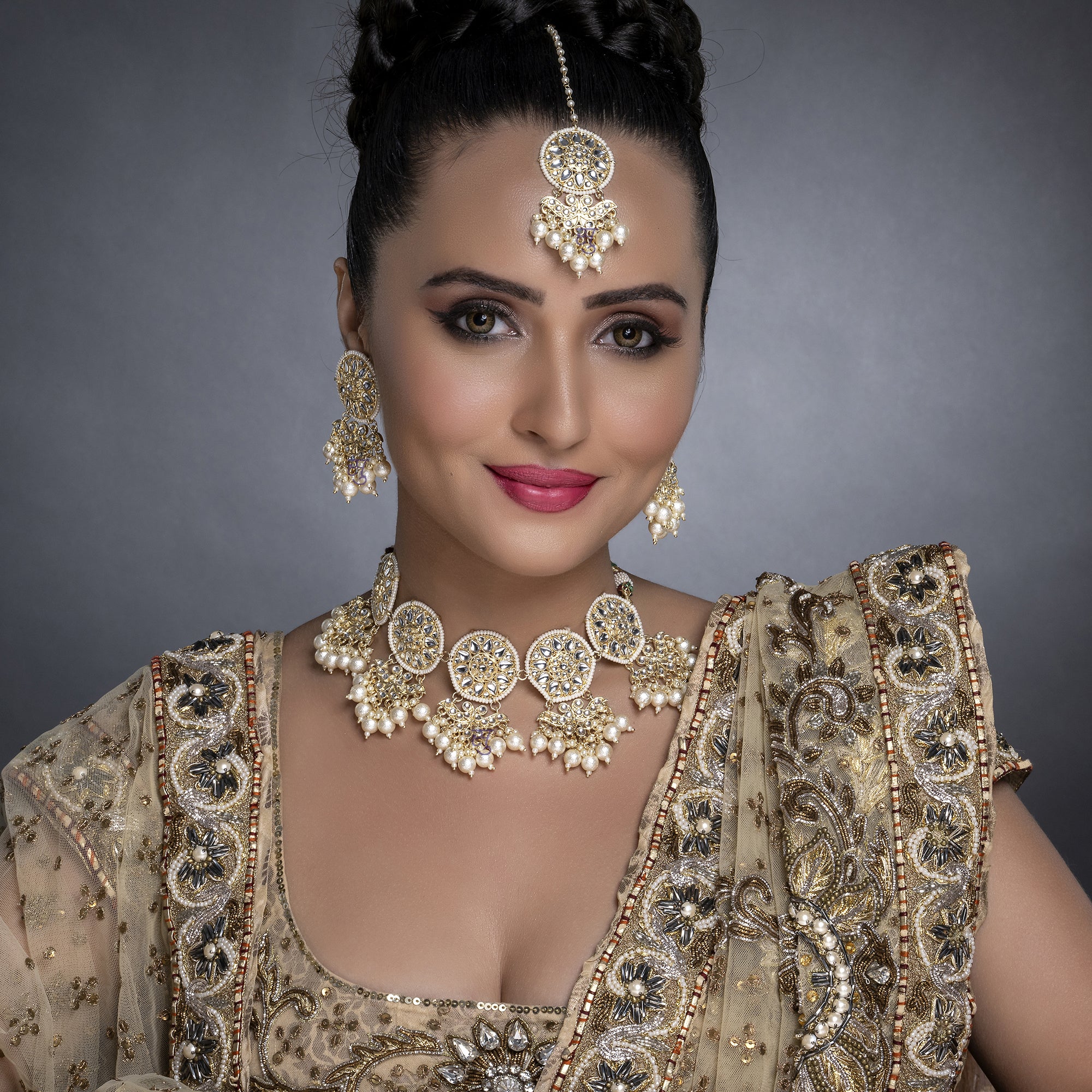 Sukkhi Marquise Gold Plated Kundan & Pearl Choker Necklace Set Worn By Karisma Kapoor