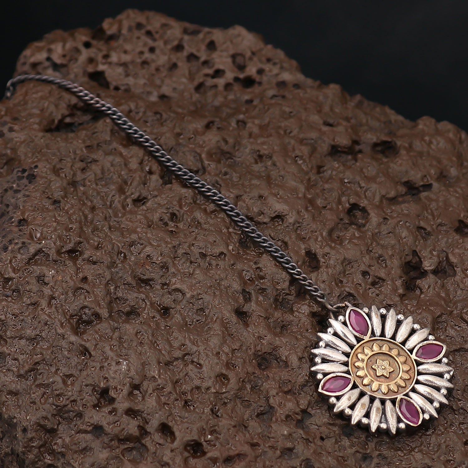 Sukkhi Classy Exotic Oxidised Maangtikka For Women