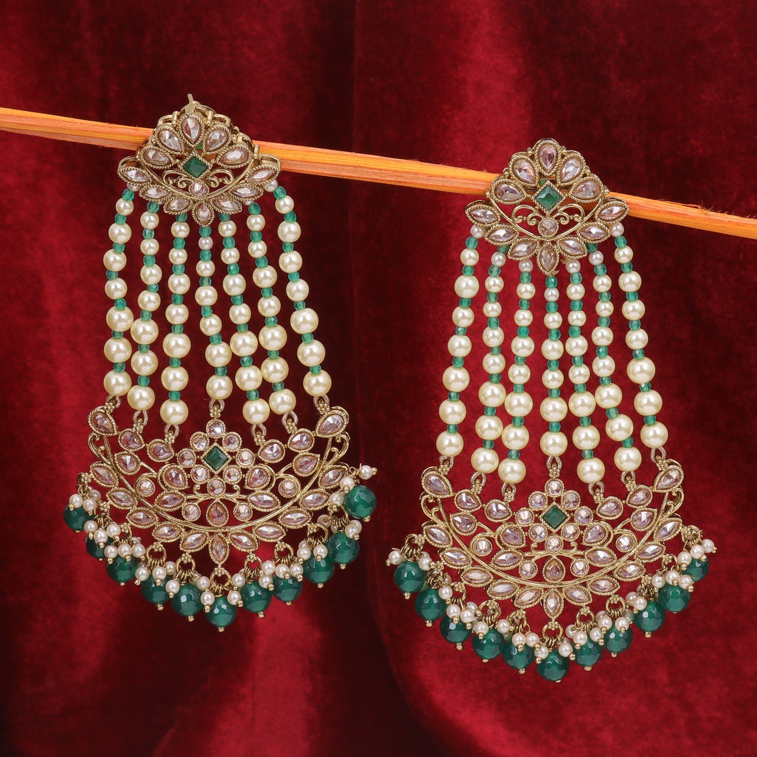 Sukkhi Splendid Elegant Pearl Gold Plated Drop Earring for Women