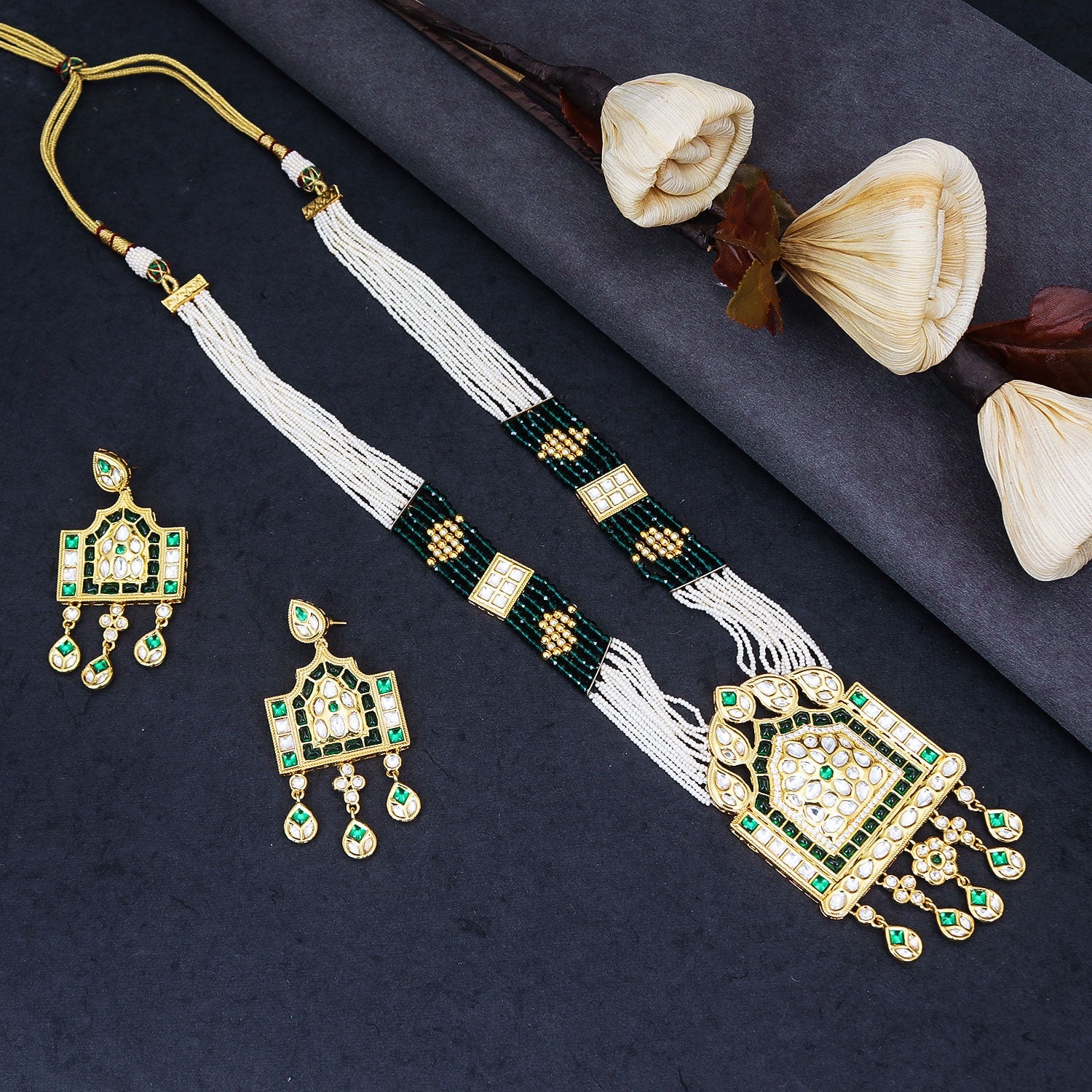 Sukkhi Graceful Appealing Kundan Pearl Gold Plated Necklace Set for Women